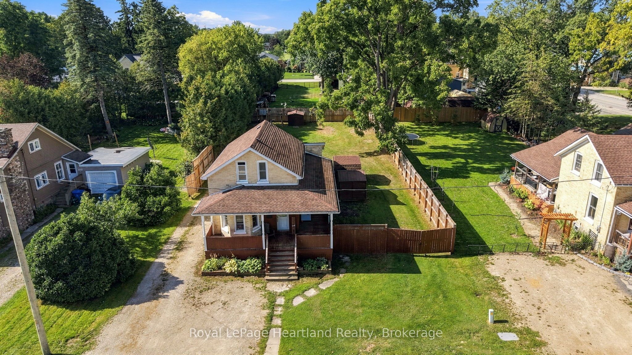 8 Clarke Street S Property Photo 1