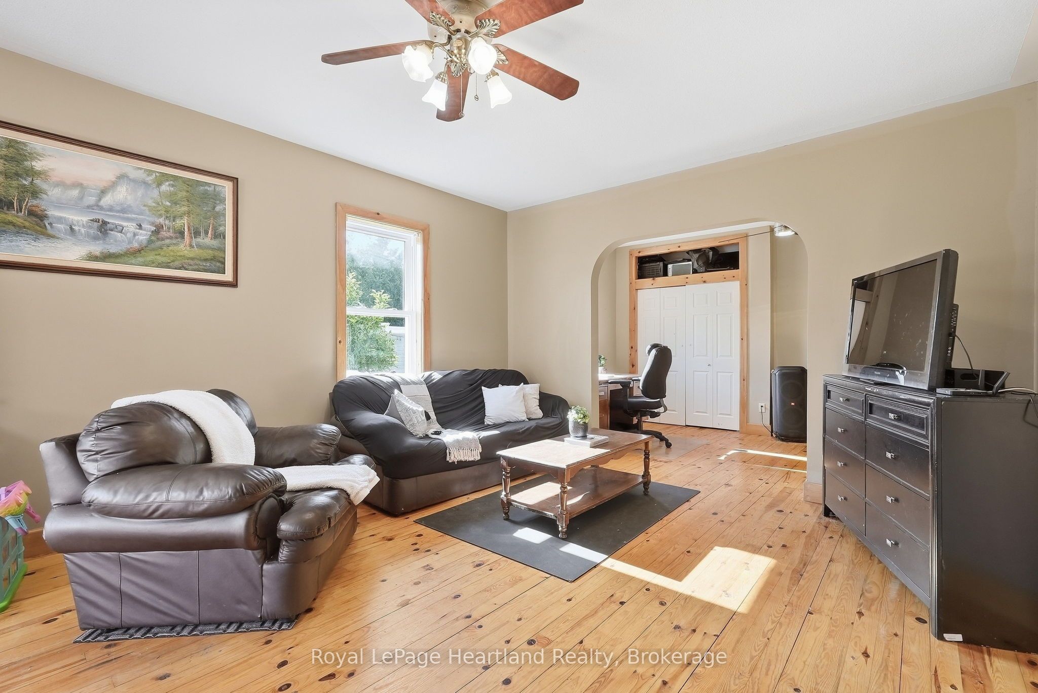 8 Clarke Street S Property Photo 9