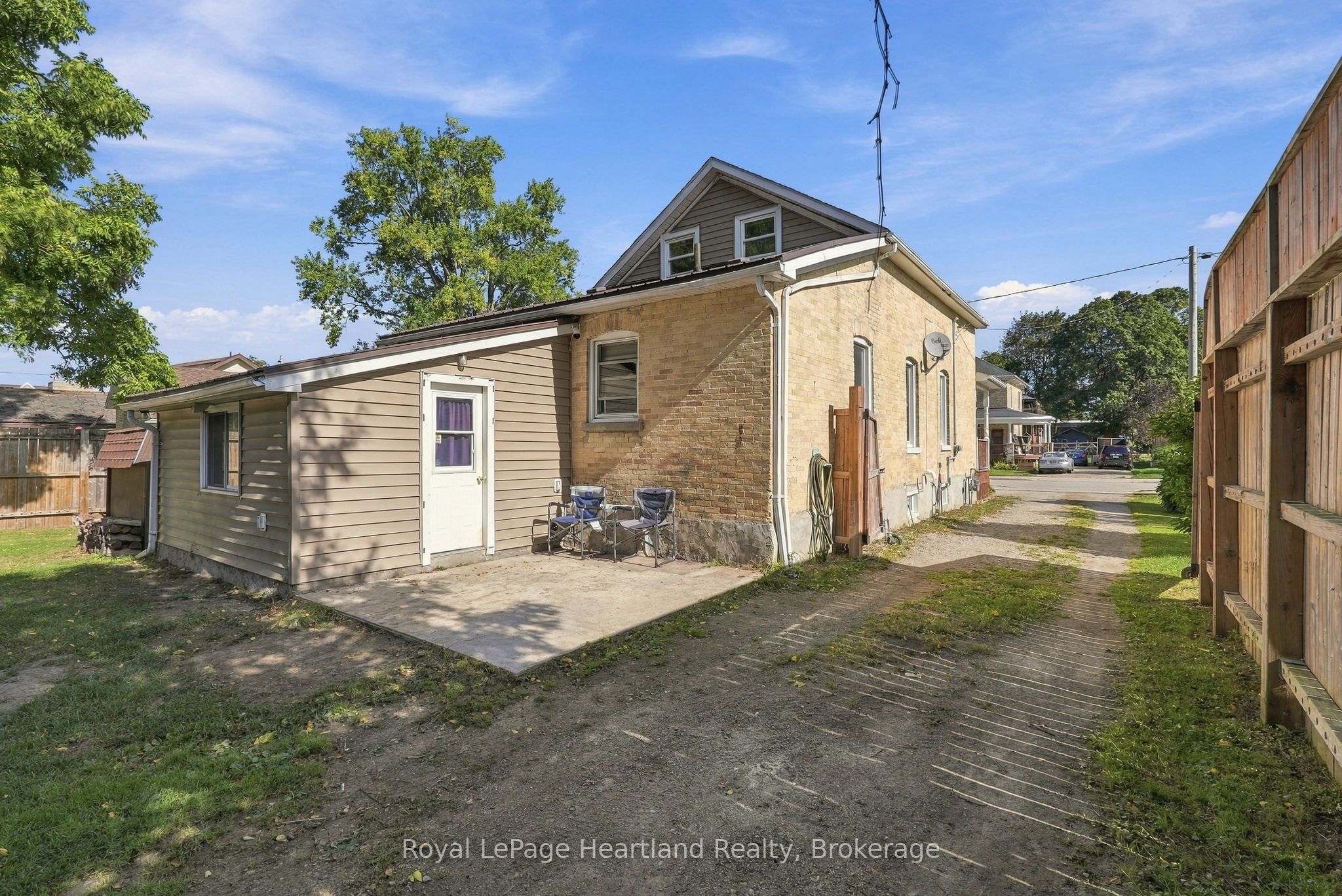 8 Clarke Street S Property Photo 31