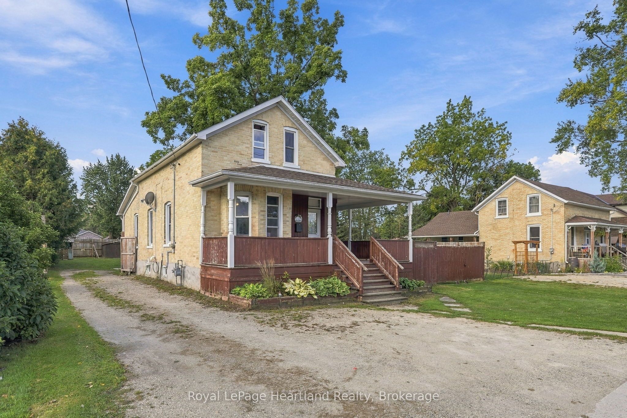 8 Clarke Street S Property Photo 41