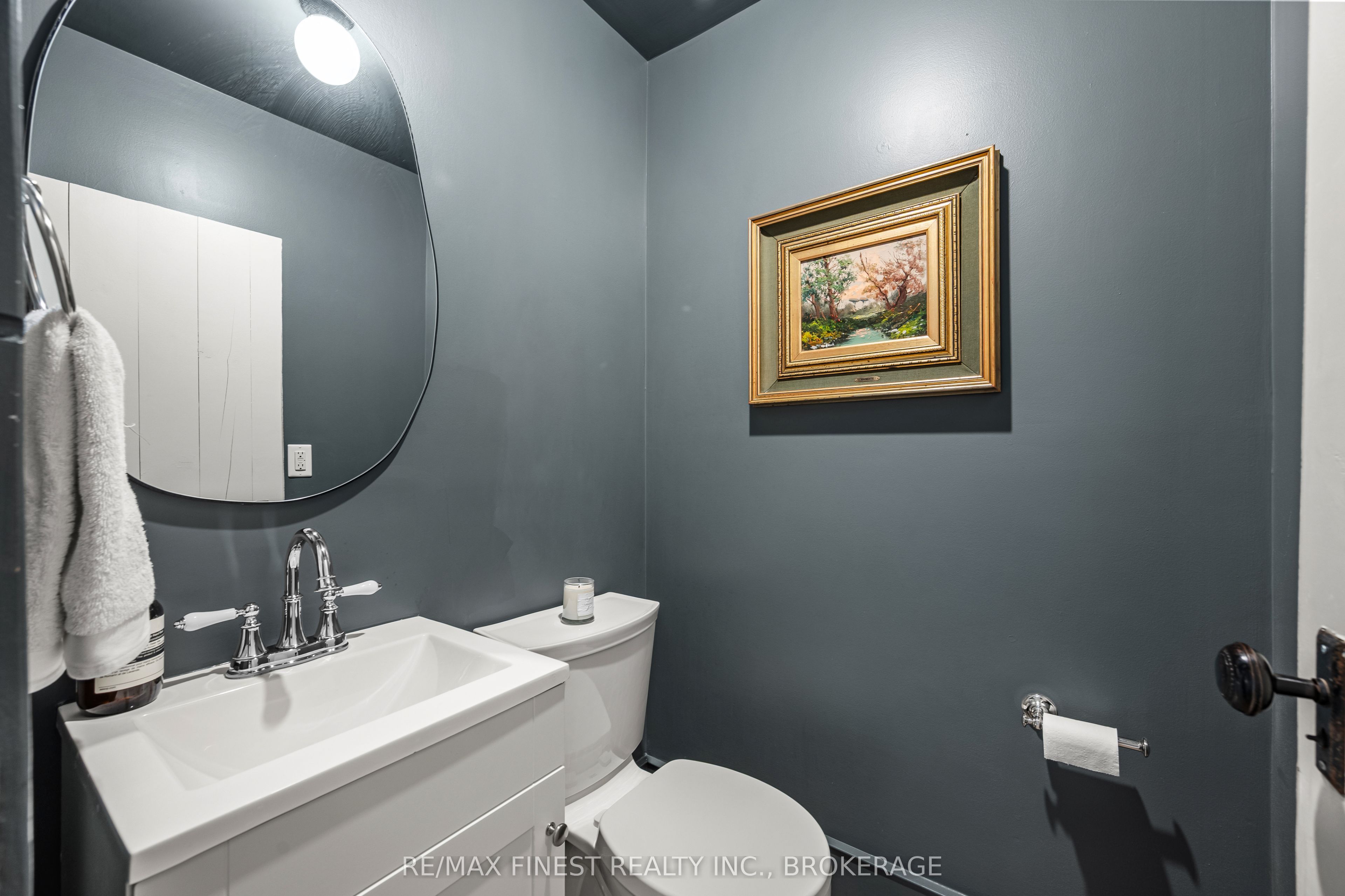 4446 Highway 2 Property Photo 13