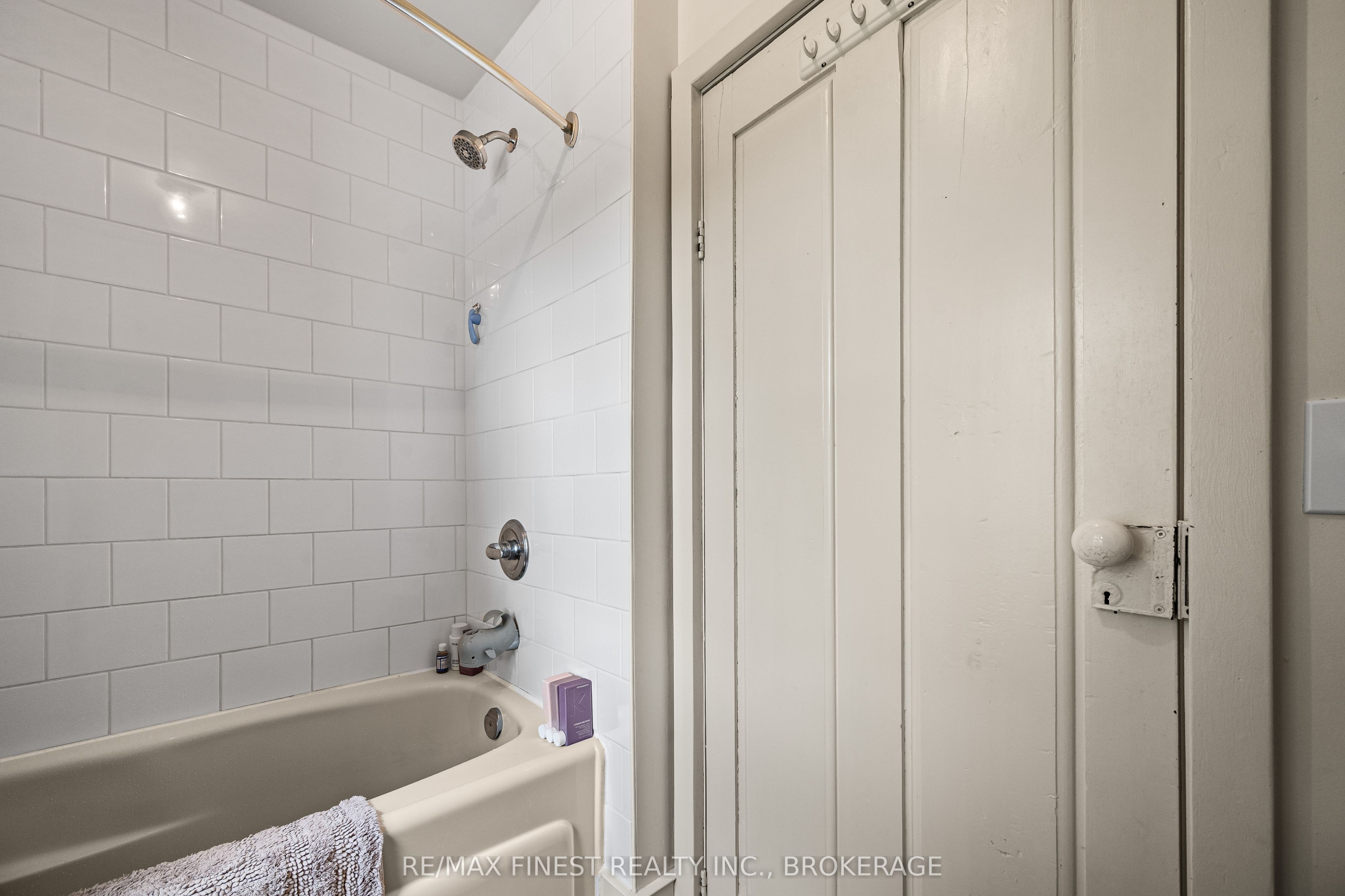 4446 Highway 2 Property Photo 25