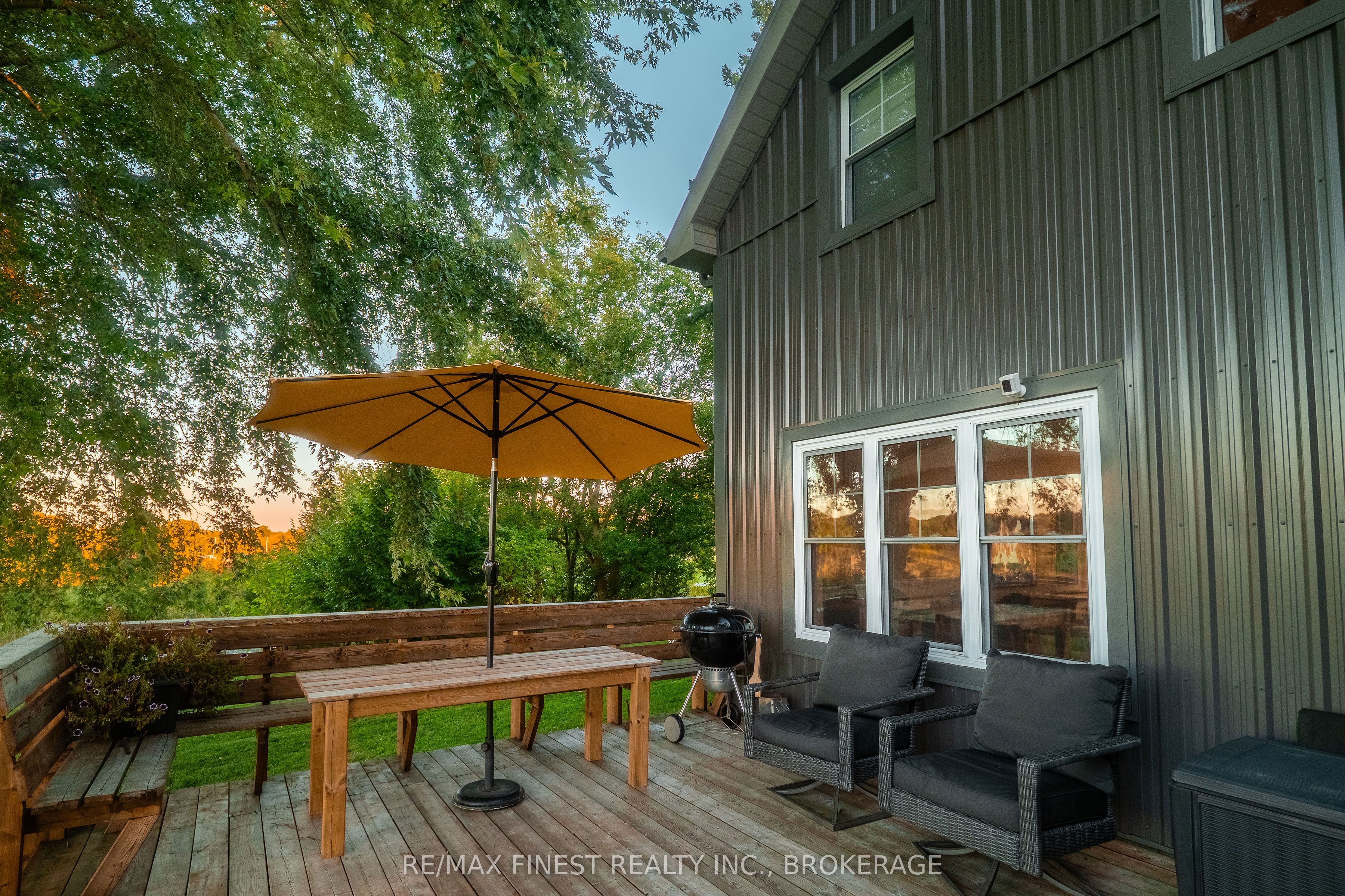 4446 Highway 2 Property Photo 32