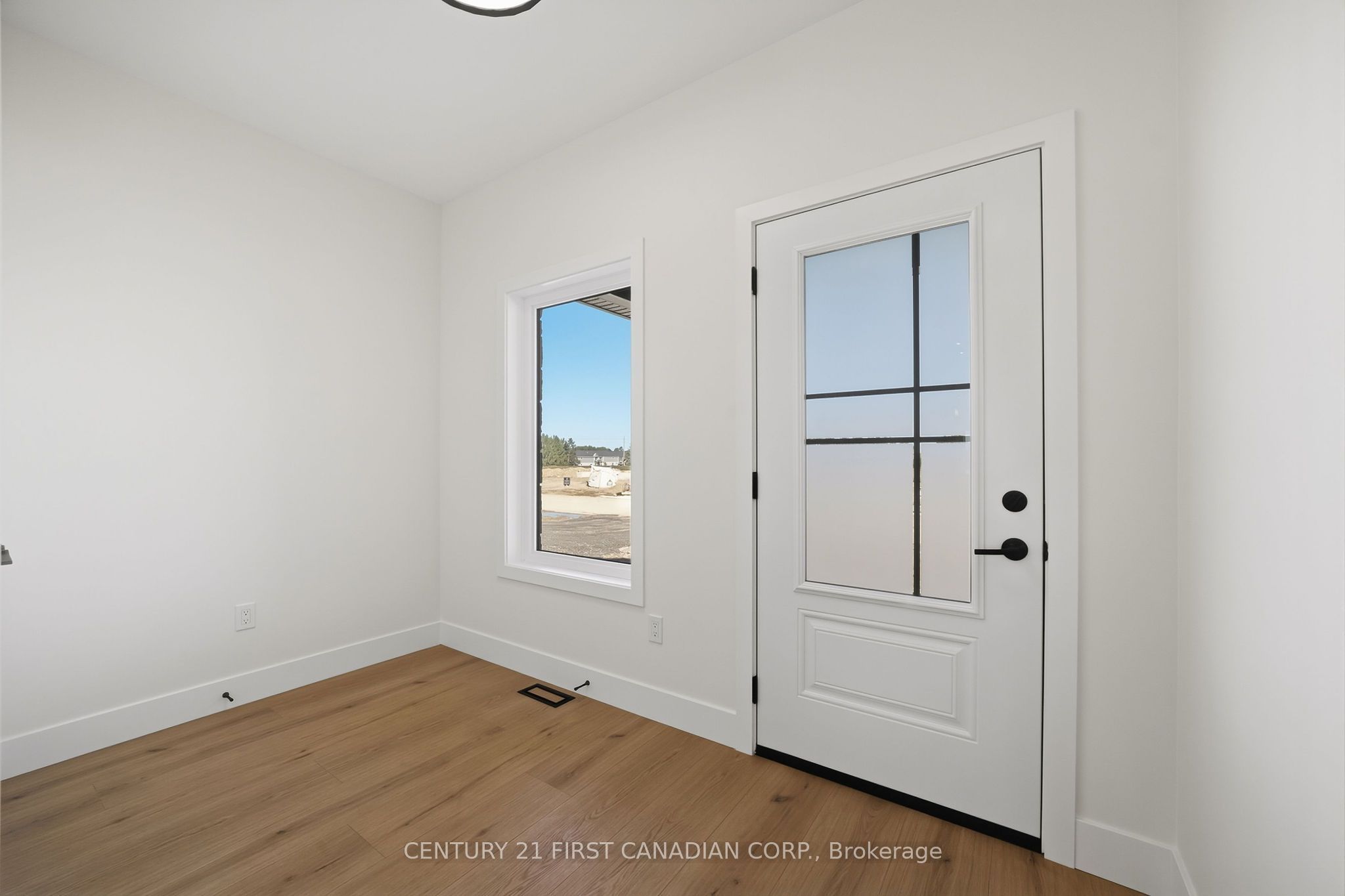 123 Addison Avenue Property Photo 7