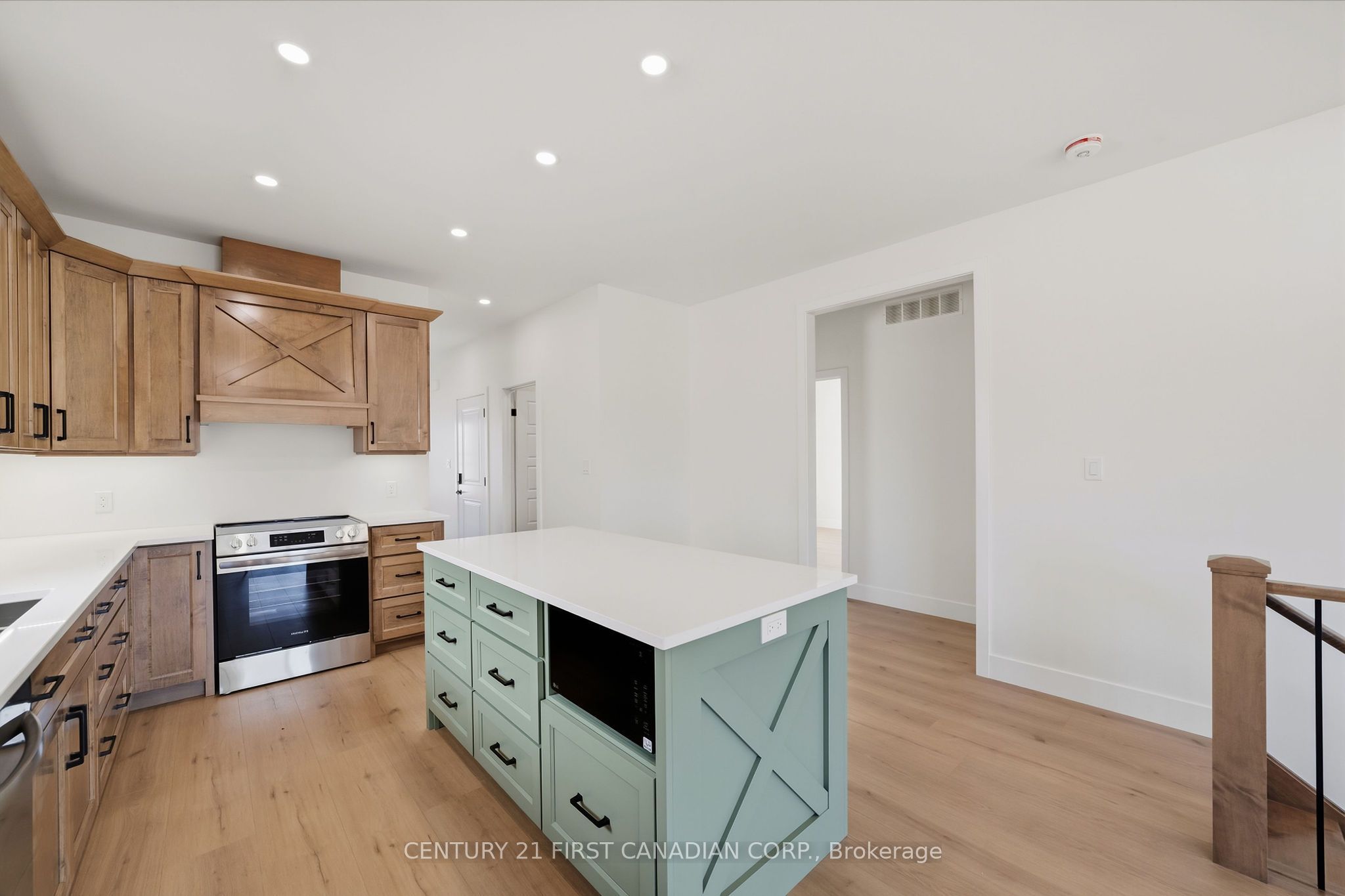 123 Addison Avenue Property Photo 12