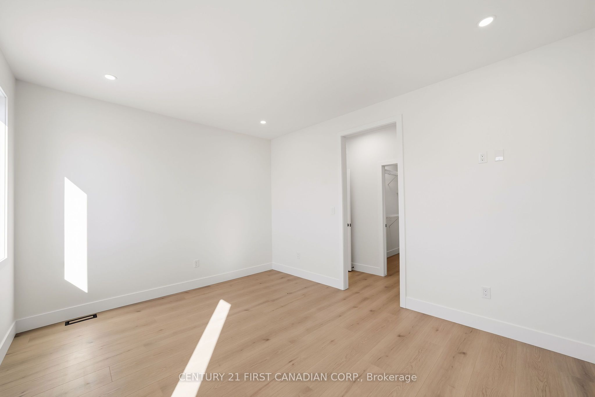 123 Addison Avenue Property Photo 17