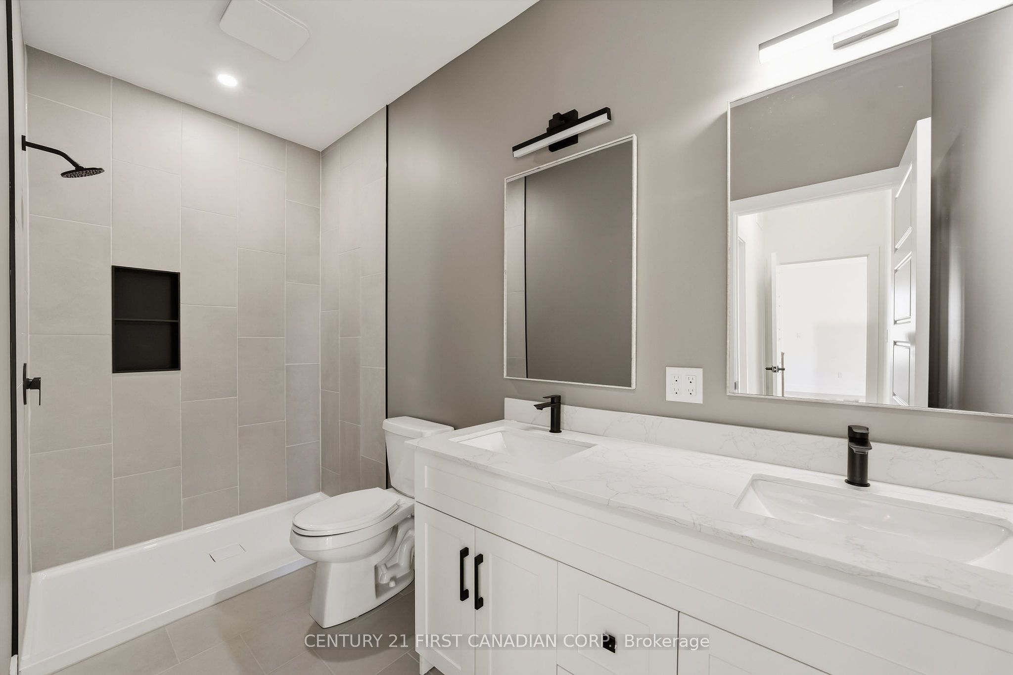 123 Addison Avenue Property Photo 19