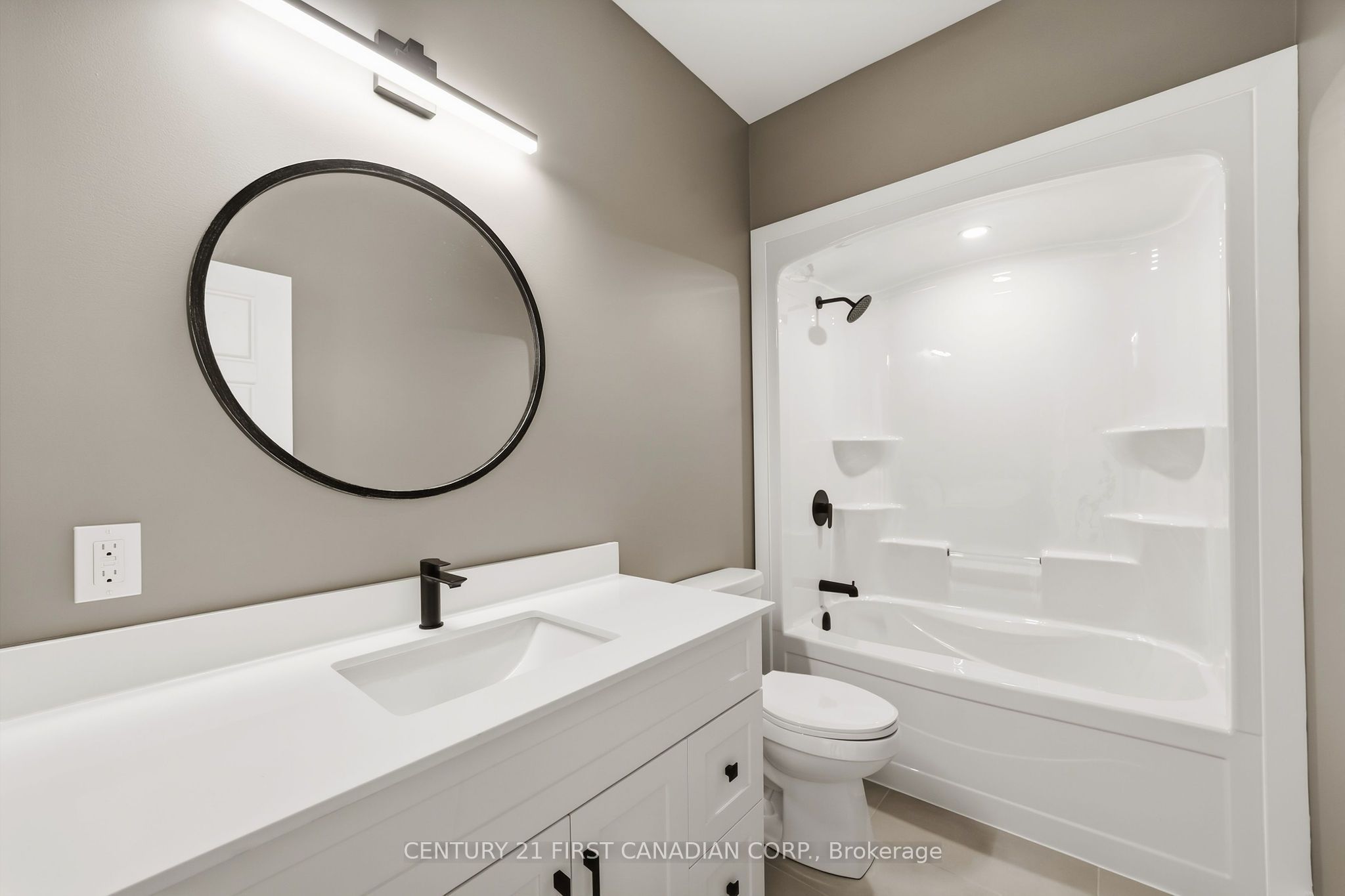 123 Addison Avenue Property Photo 24