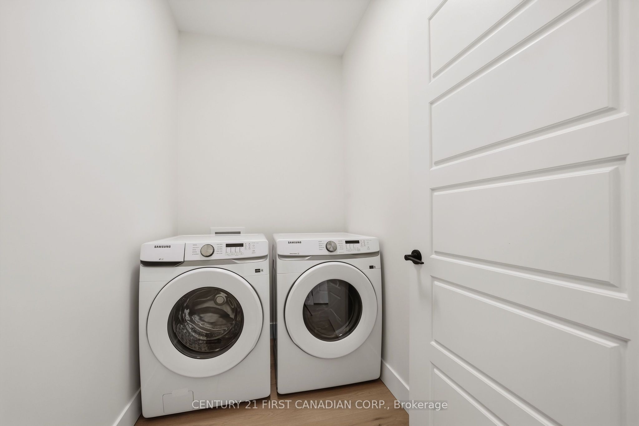 123 Addison Avenue Property Photo 25