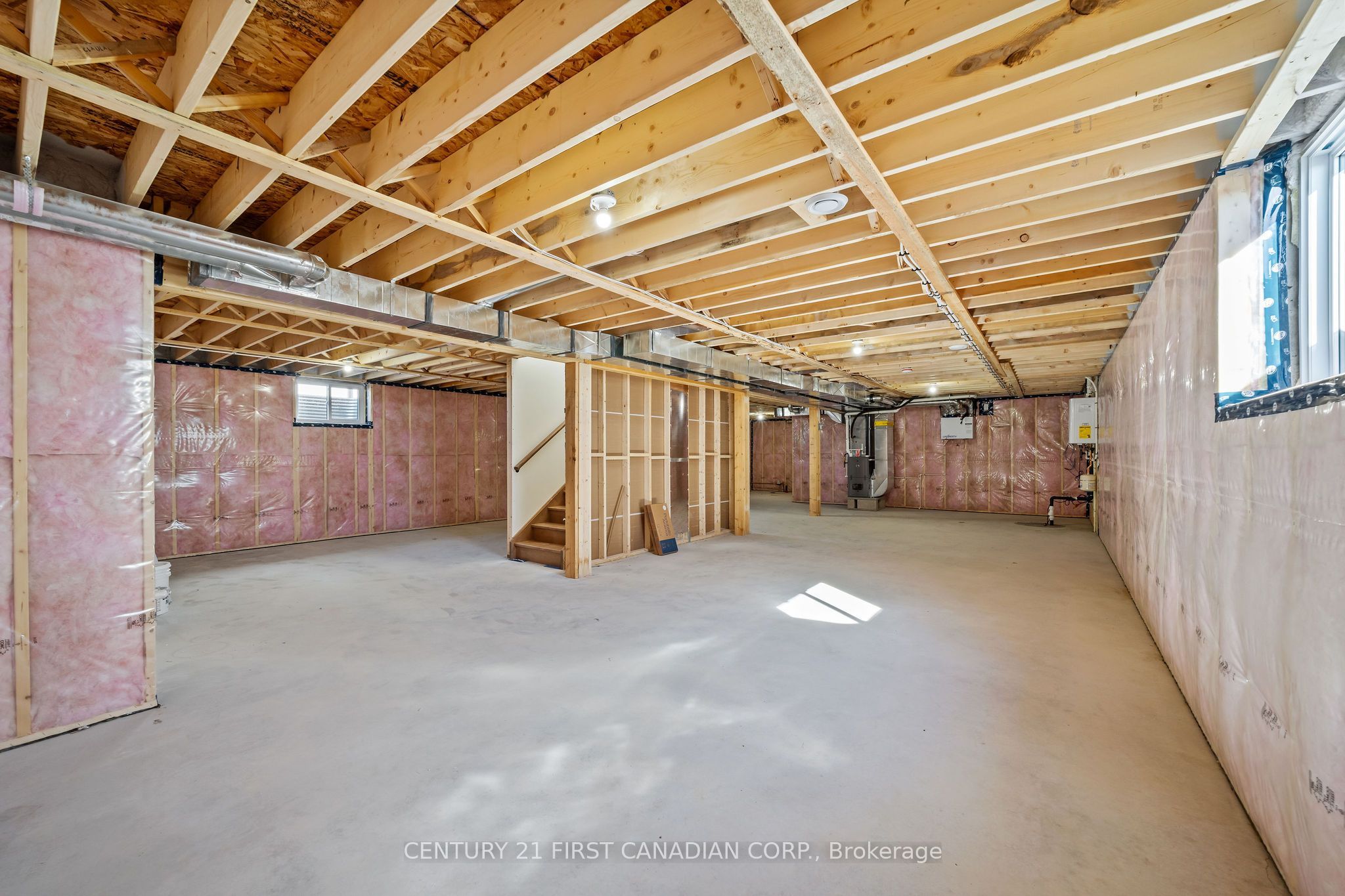123 Addison Avenue Property Photo 26