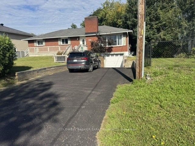1427 Rosebella Avenue Property Photo 1