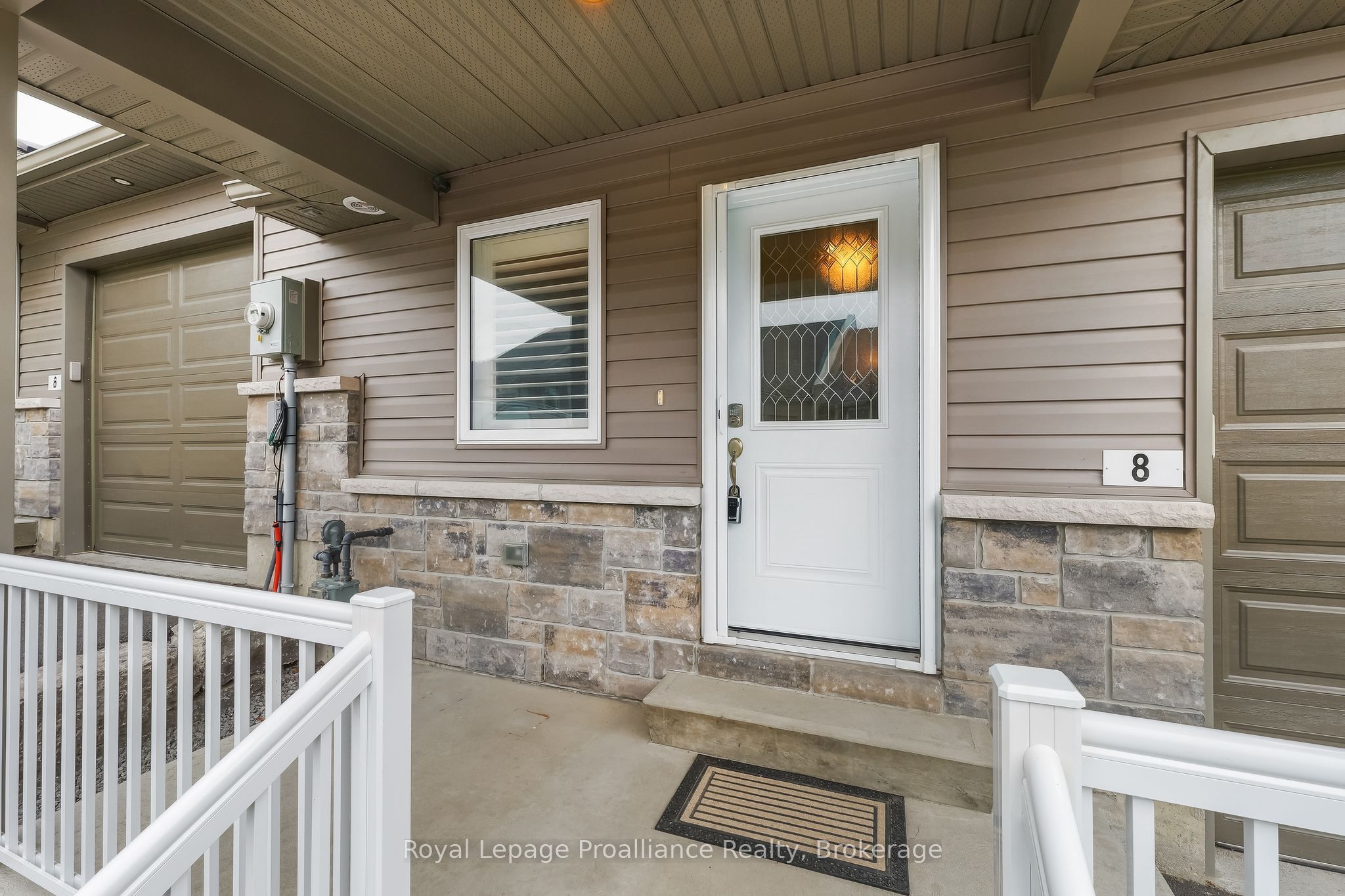 8 Ferris Court Property Photo 2