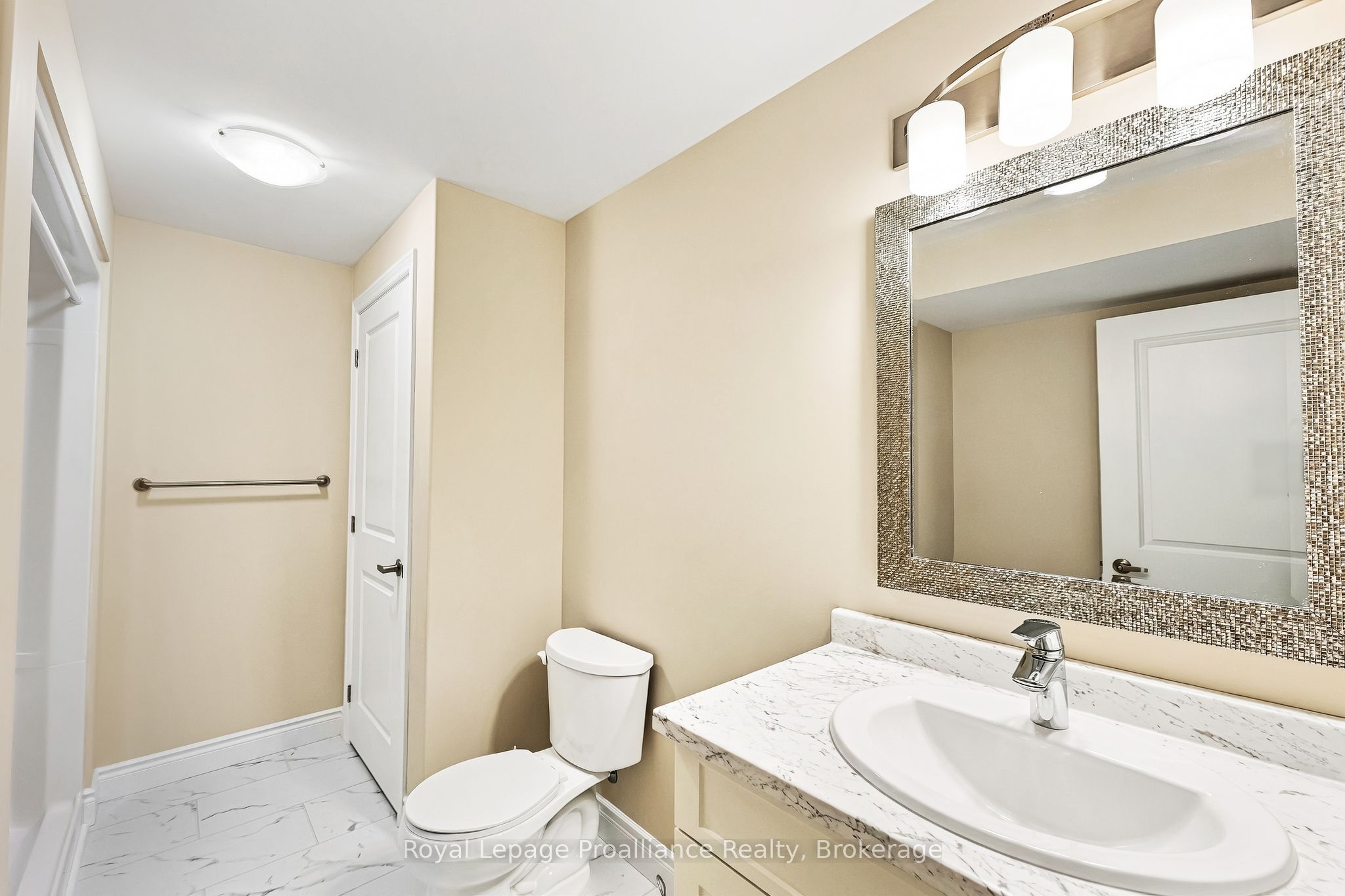 8 Ferris Court Property Photo 26