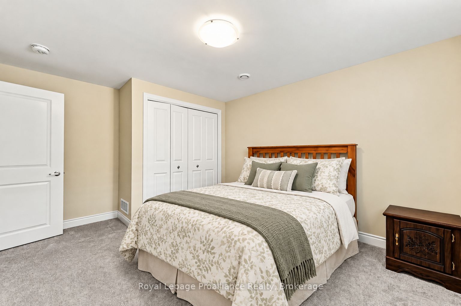 8 Ferris Court Property Photo 32