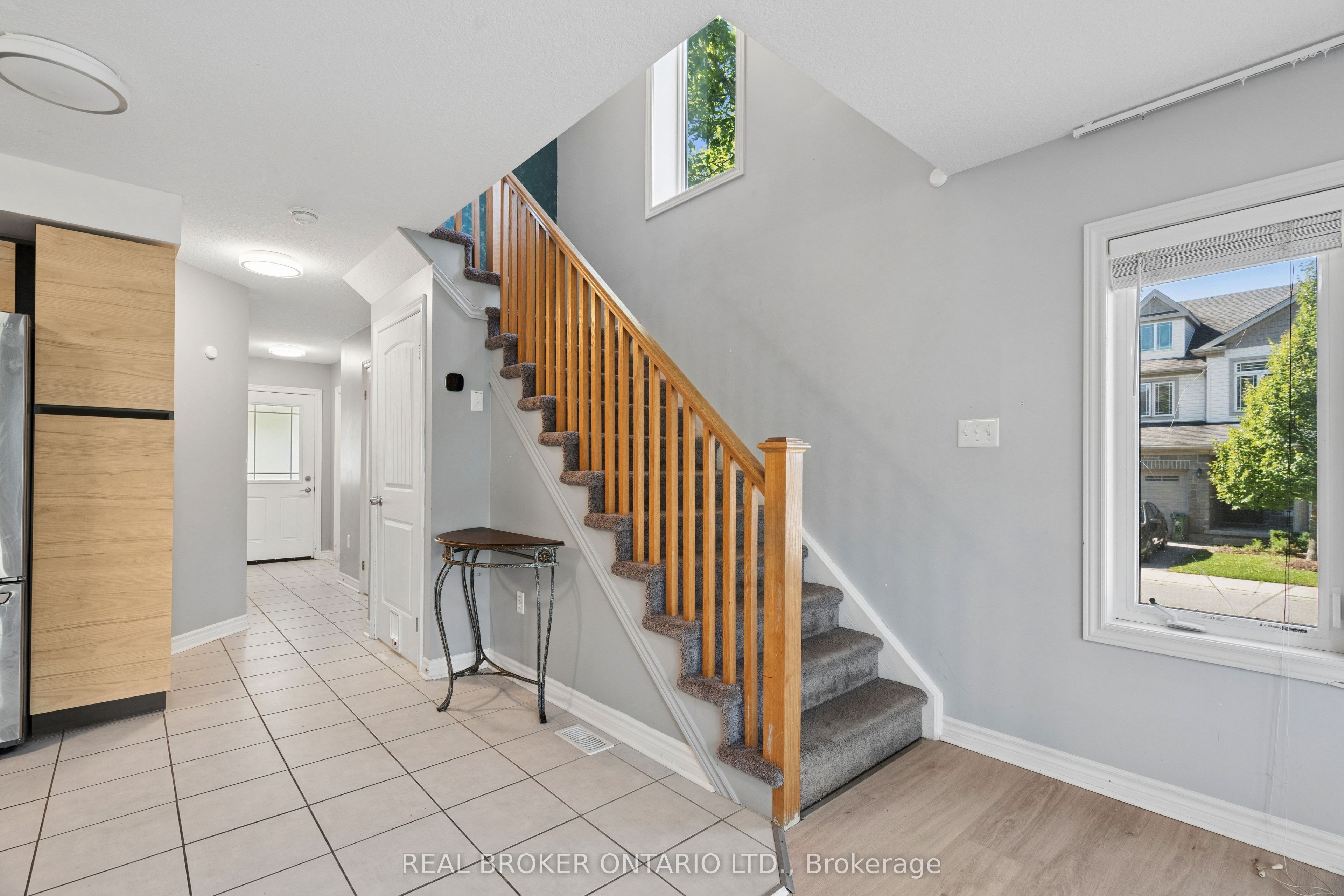 30 Kingsbury Square Property Photo 14