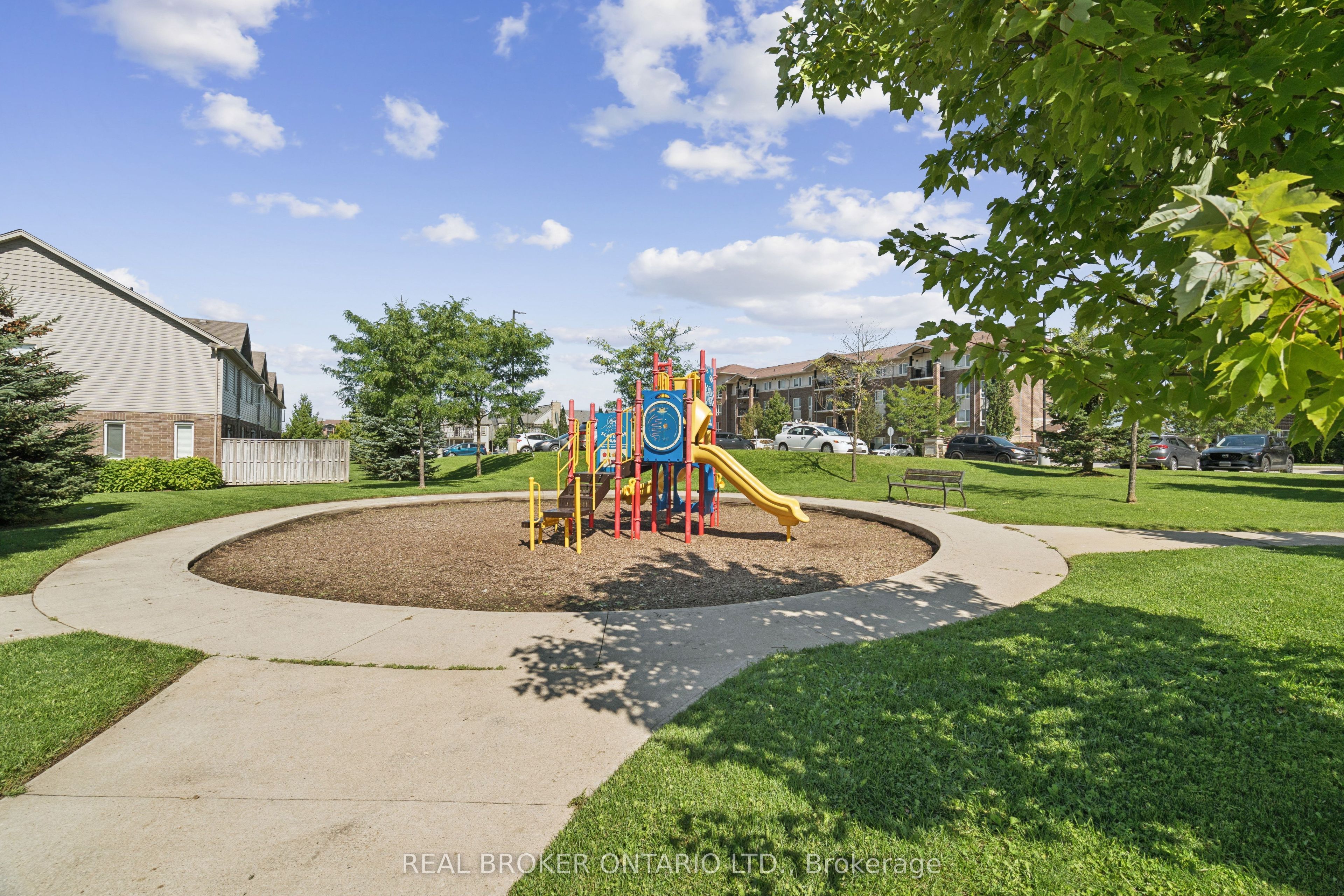 30 Kingsbury Square Property Photo 33