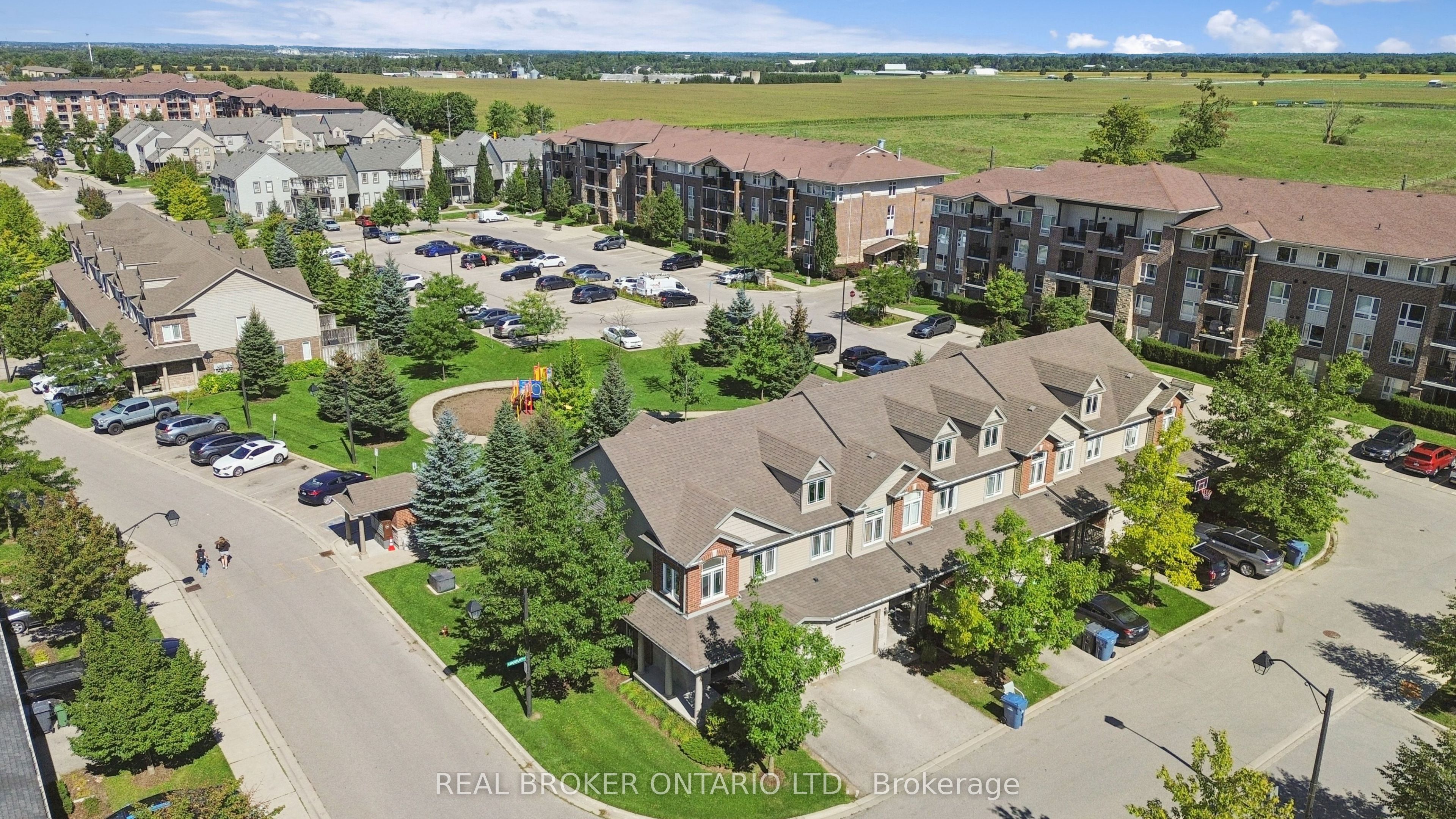 30 Kingsbury Square Property Photo 35