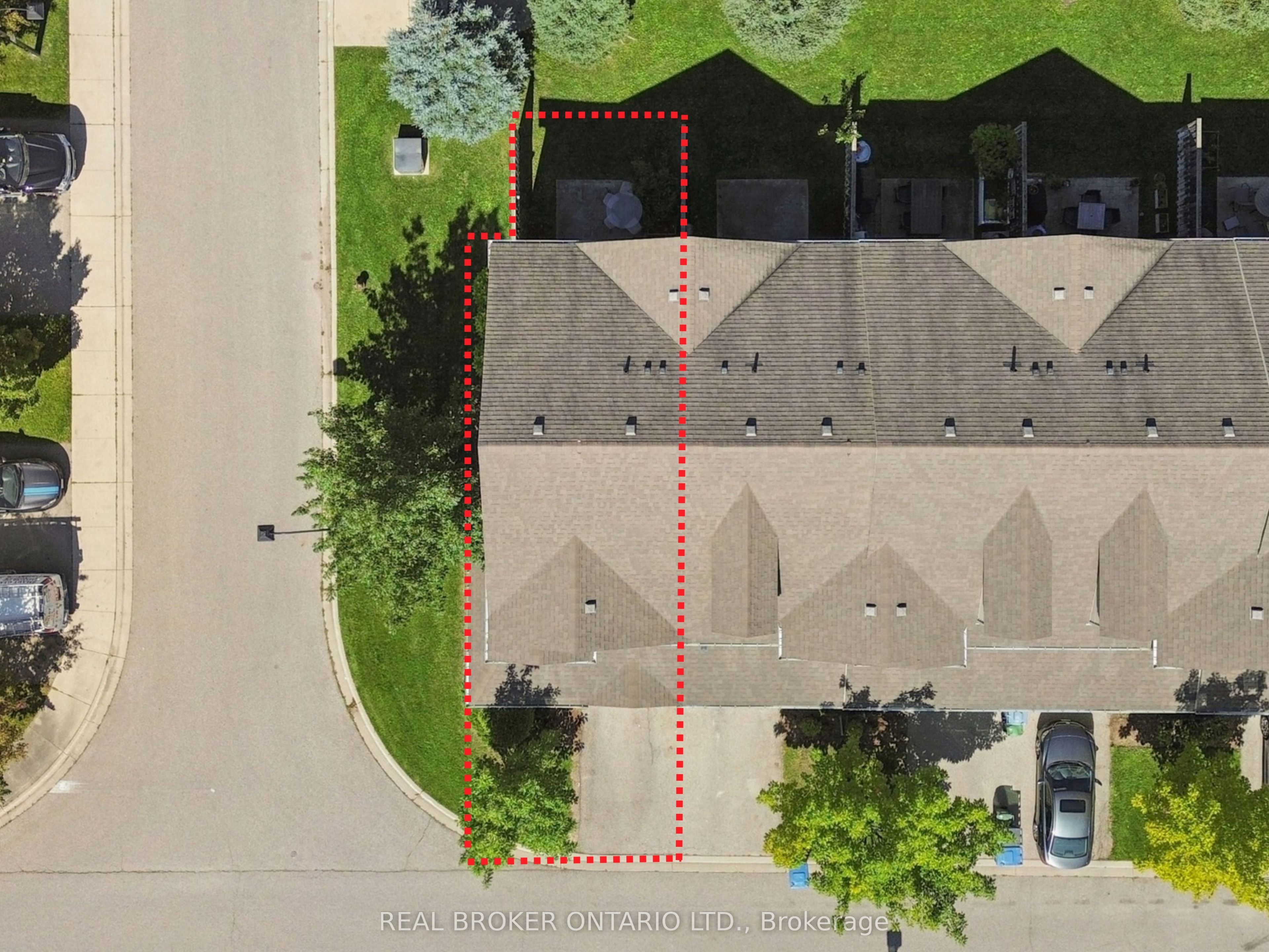 30 Kingsbury Square Property Photo 43