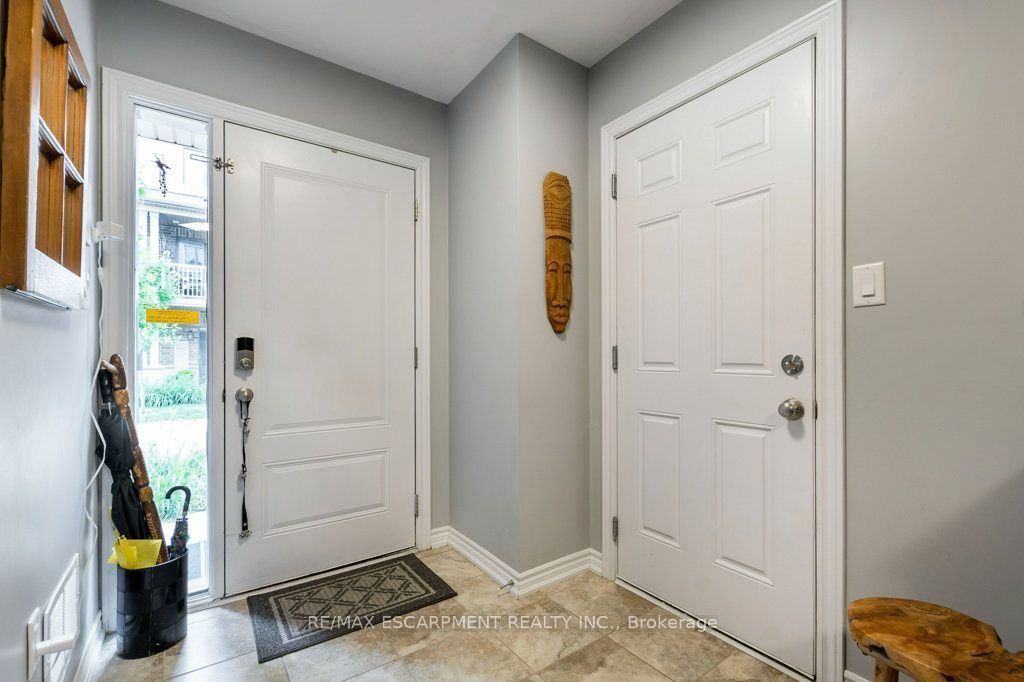 377 Glancaster Road 38 Property Photo 5