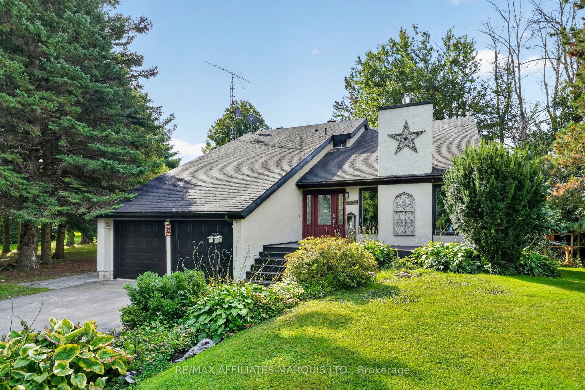19574 Heron Road Property Photo 1