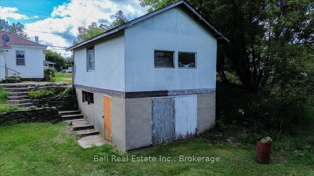 5608 County Road 620 Road Property Photo 10