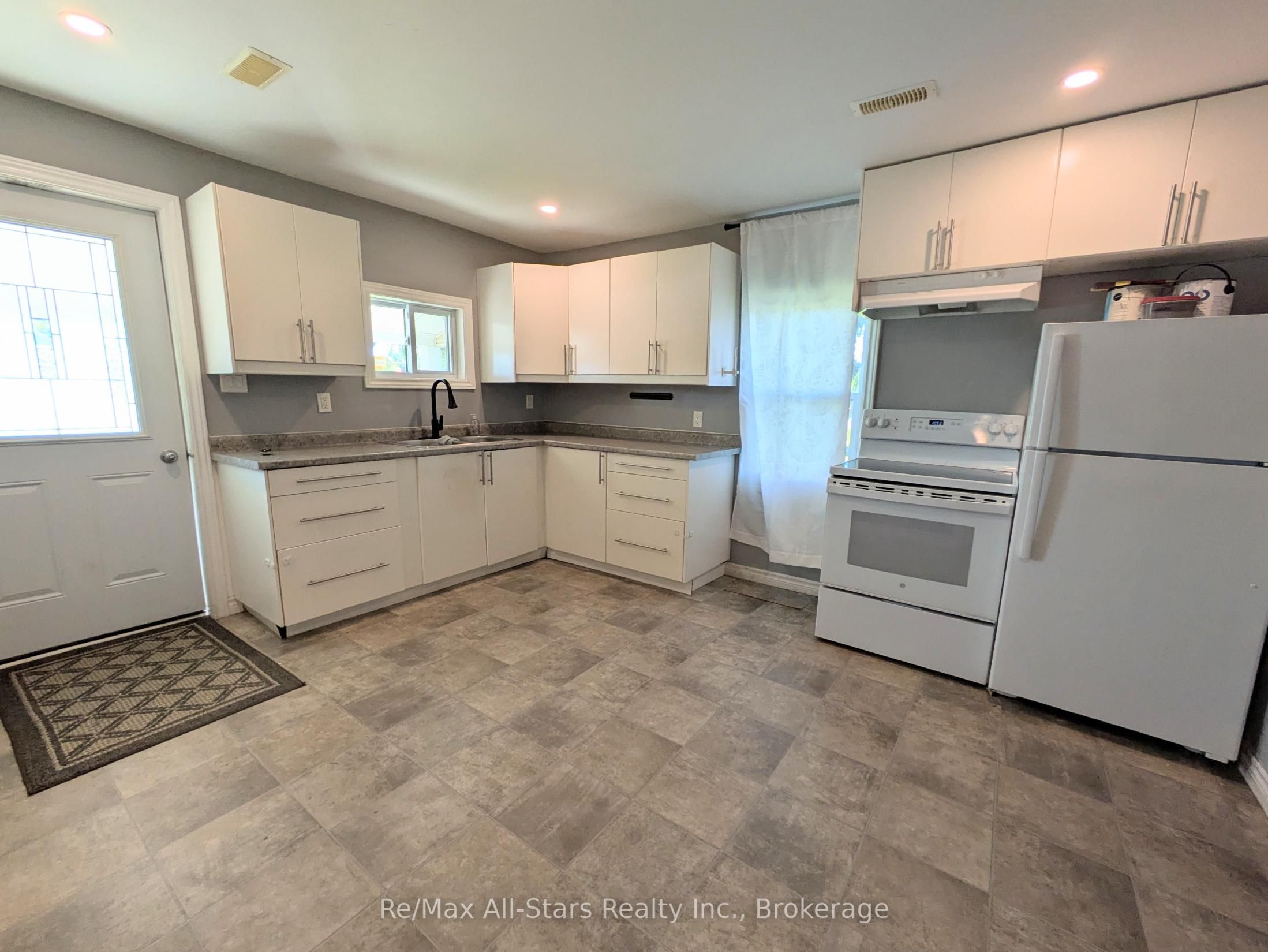 5-7 Weldon Road Property Photo 8