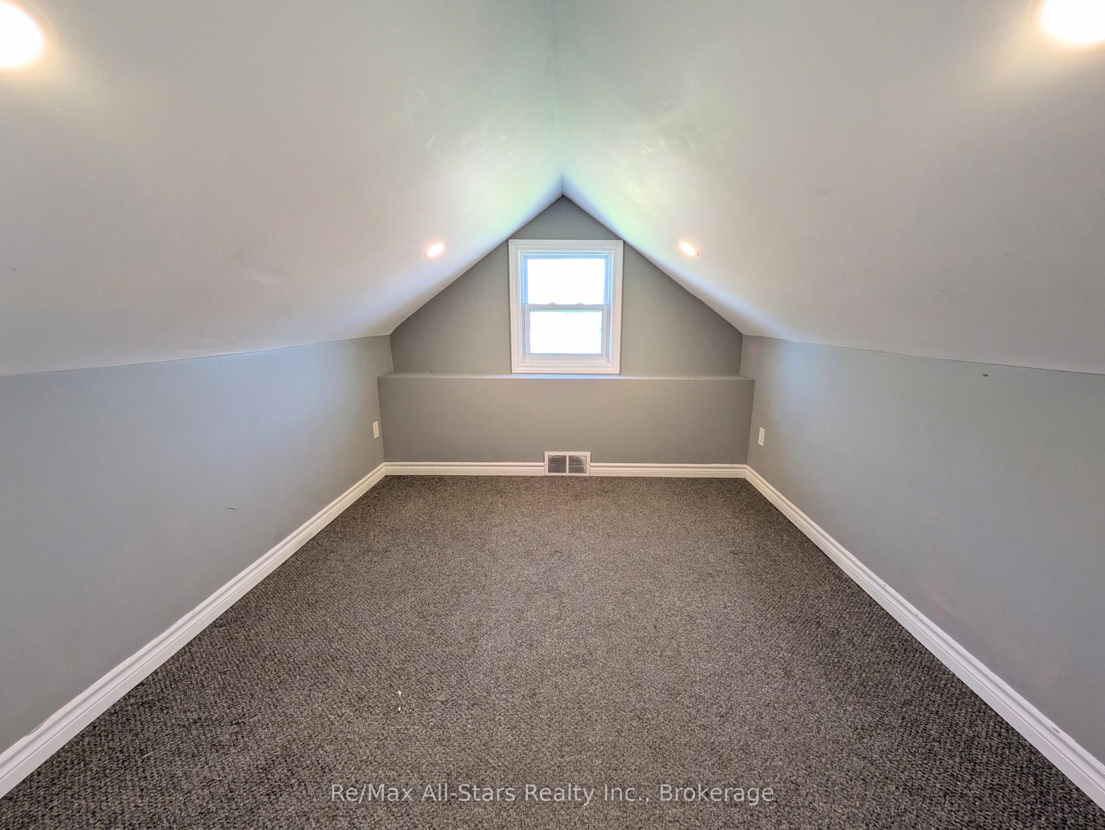 5-7 Weldon Road Property Photo 15