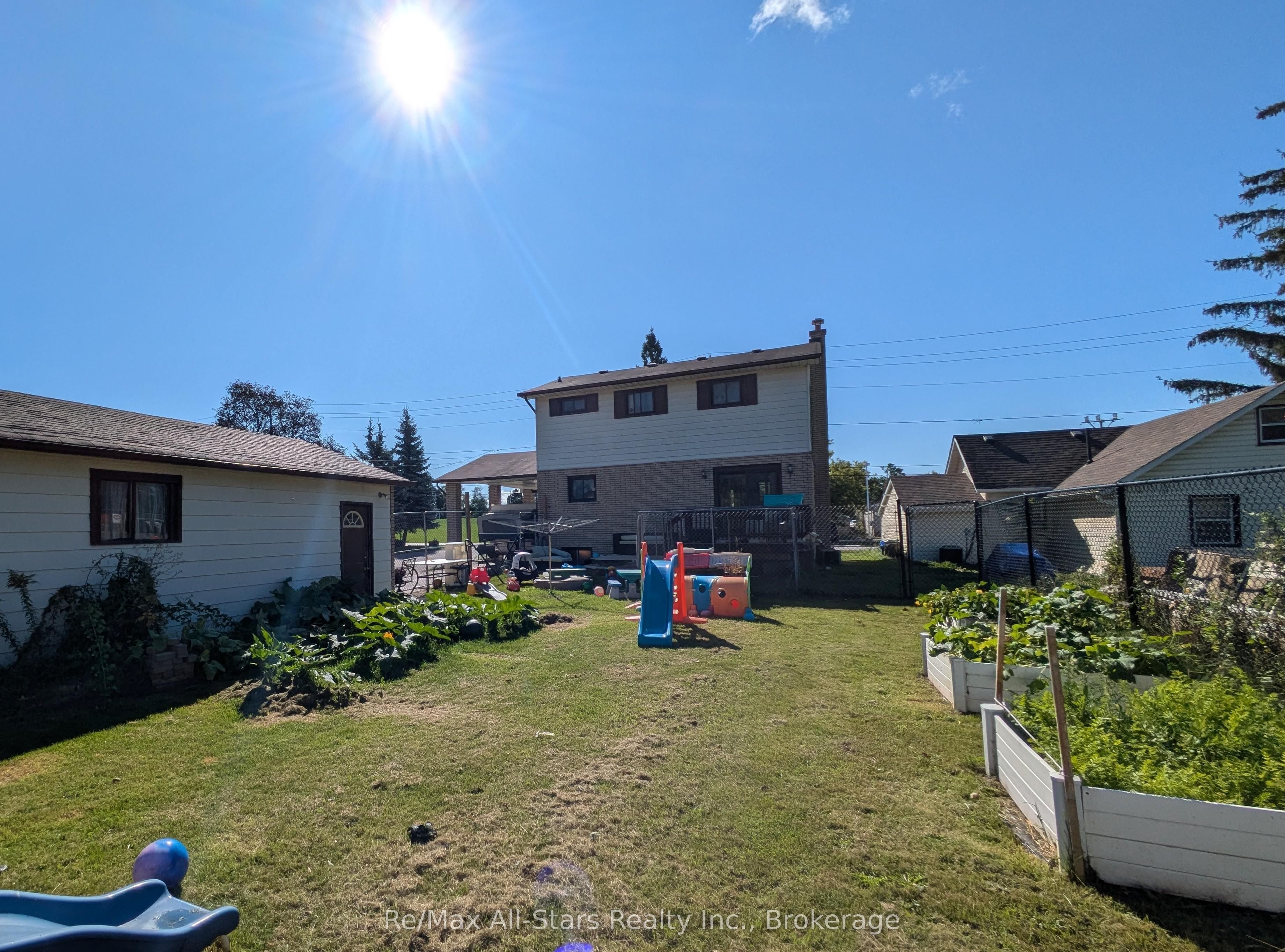 5-7 Weldon Road Property Photo 27