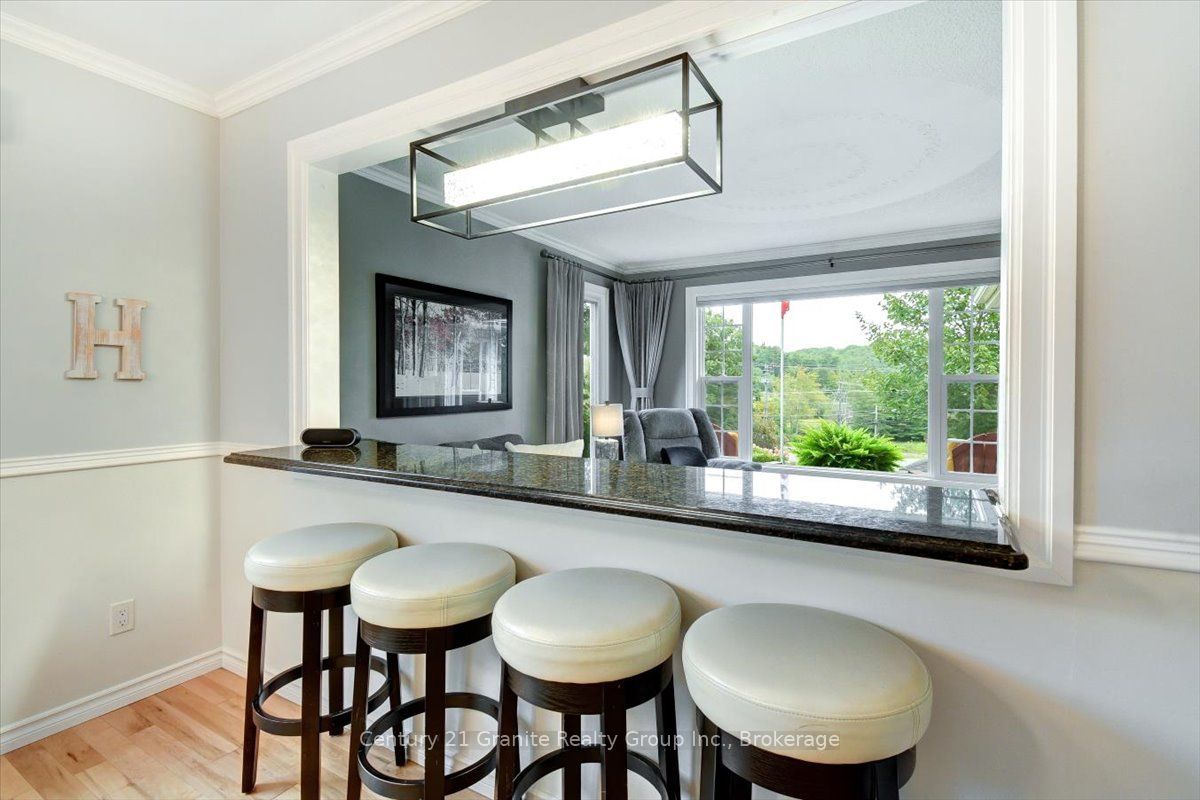 5 Forest Hill Road Property Photo 11