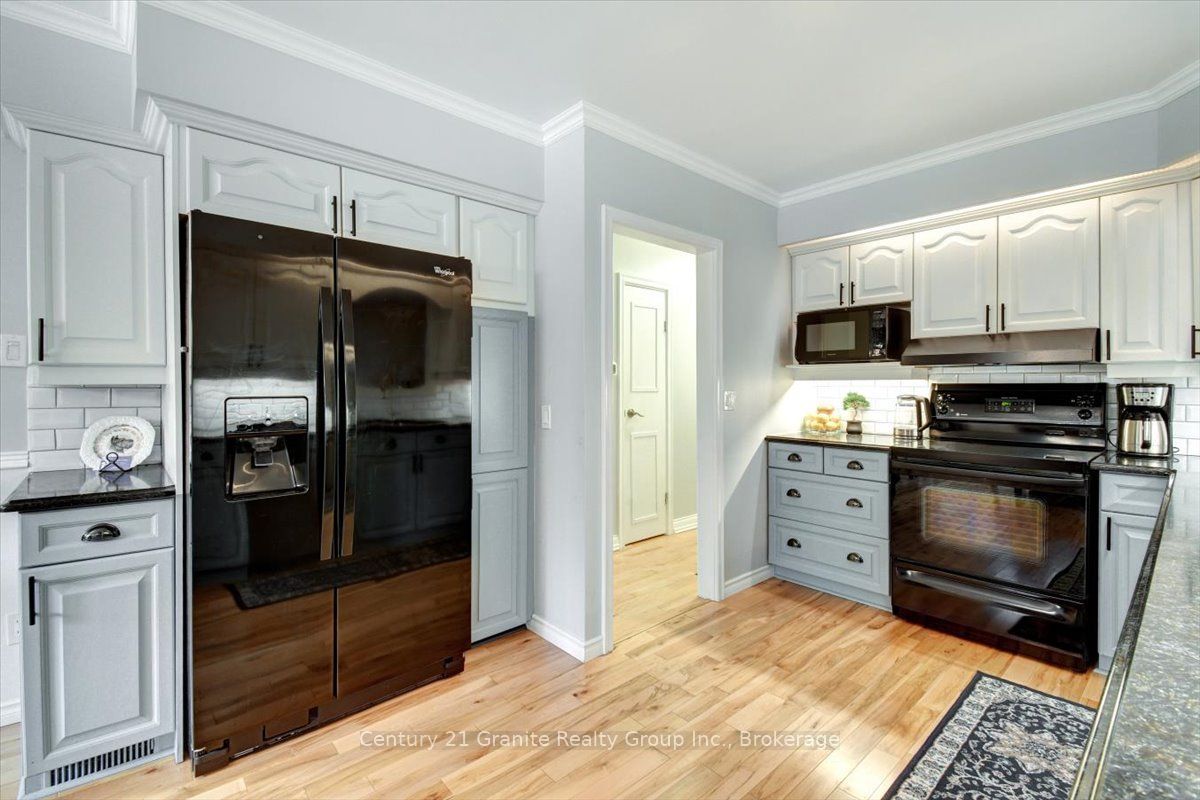 5 Forest Hill Road Property Photo 16
