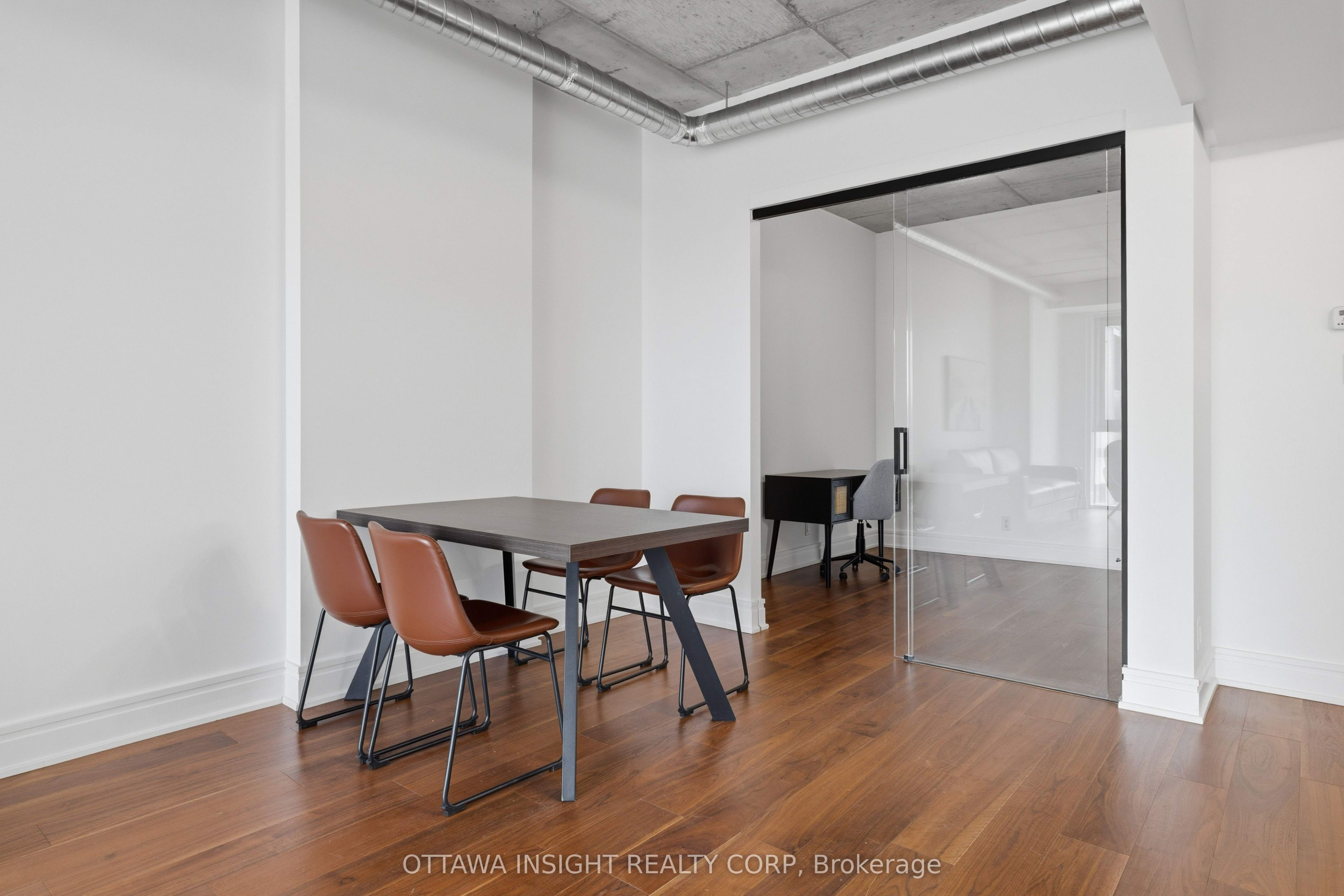 150 Marketplace Avenue Ht2.5gbf Property Photo 13