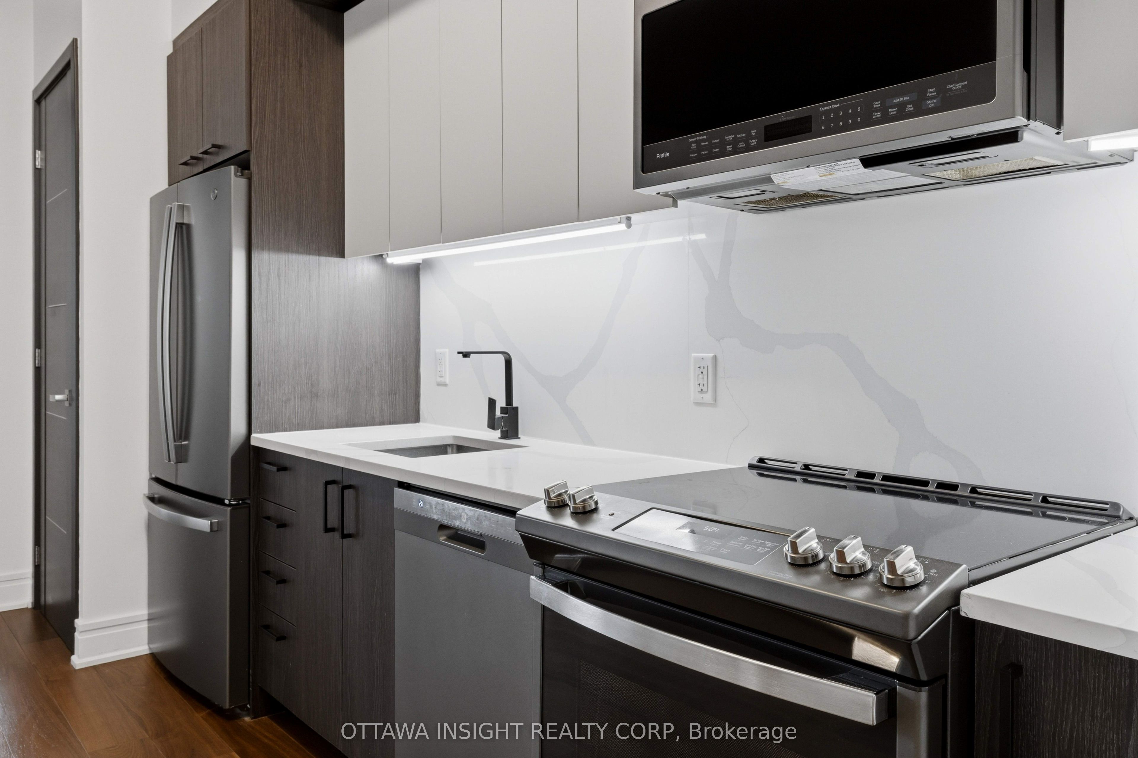 150 Marketplace Avenue Ht2e Property Photo 11