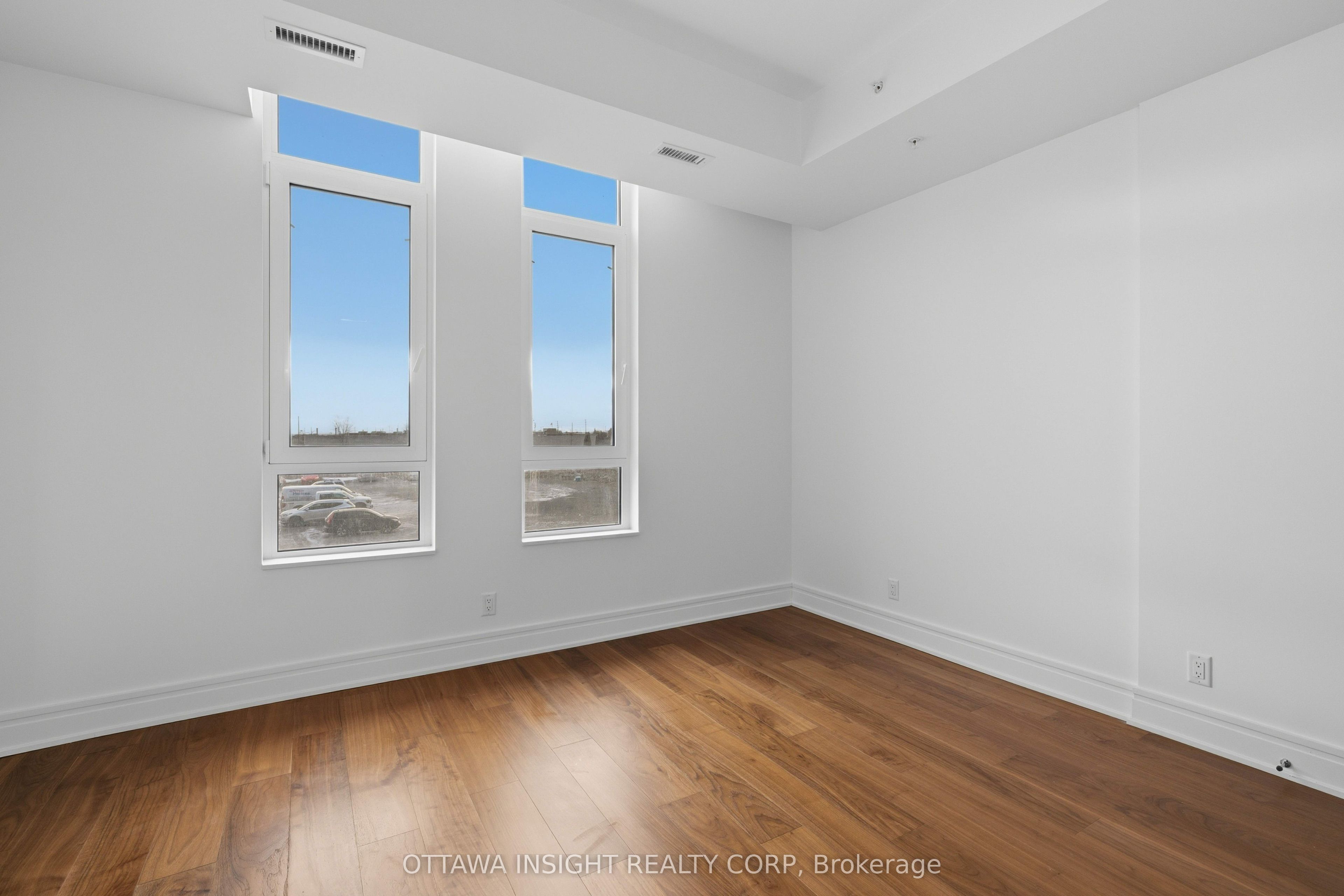 150 Marketplace Avenue Ht2e Property Photo 13