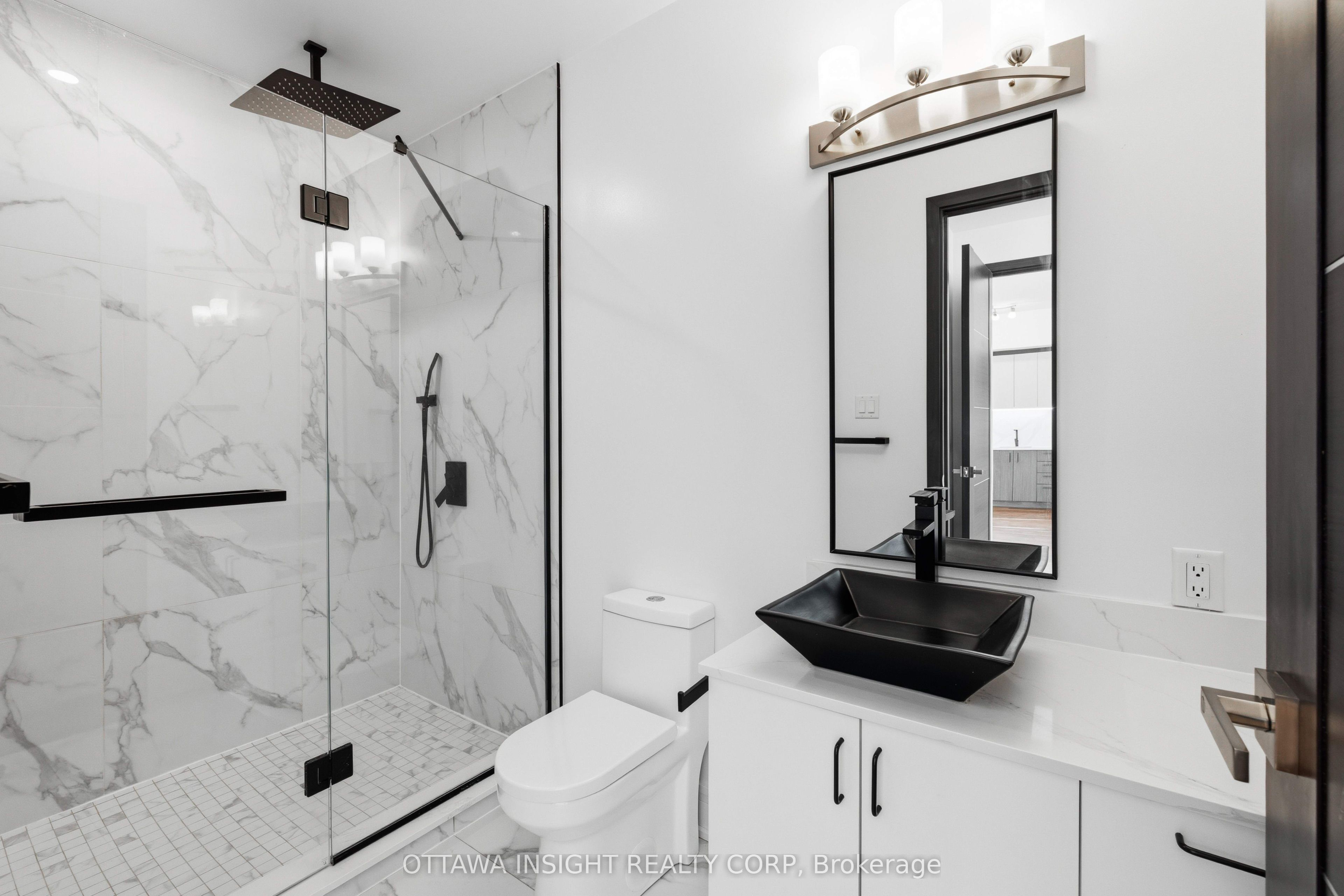 150 Marketplace Avenue Ht2e Property Photo 19