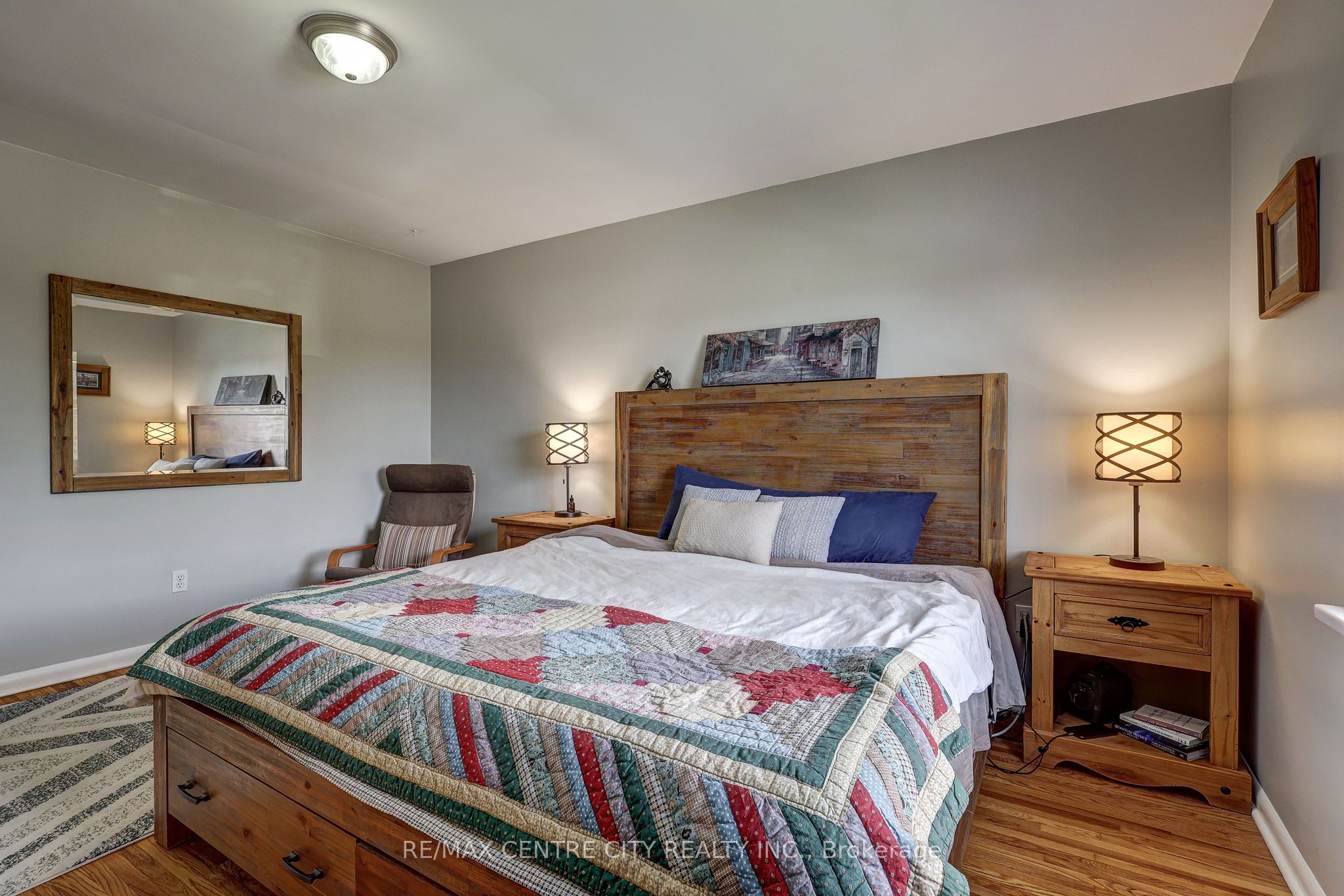 587 Lambton Street Property Photo 37