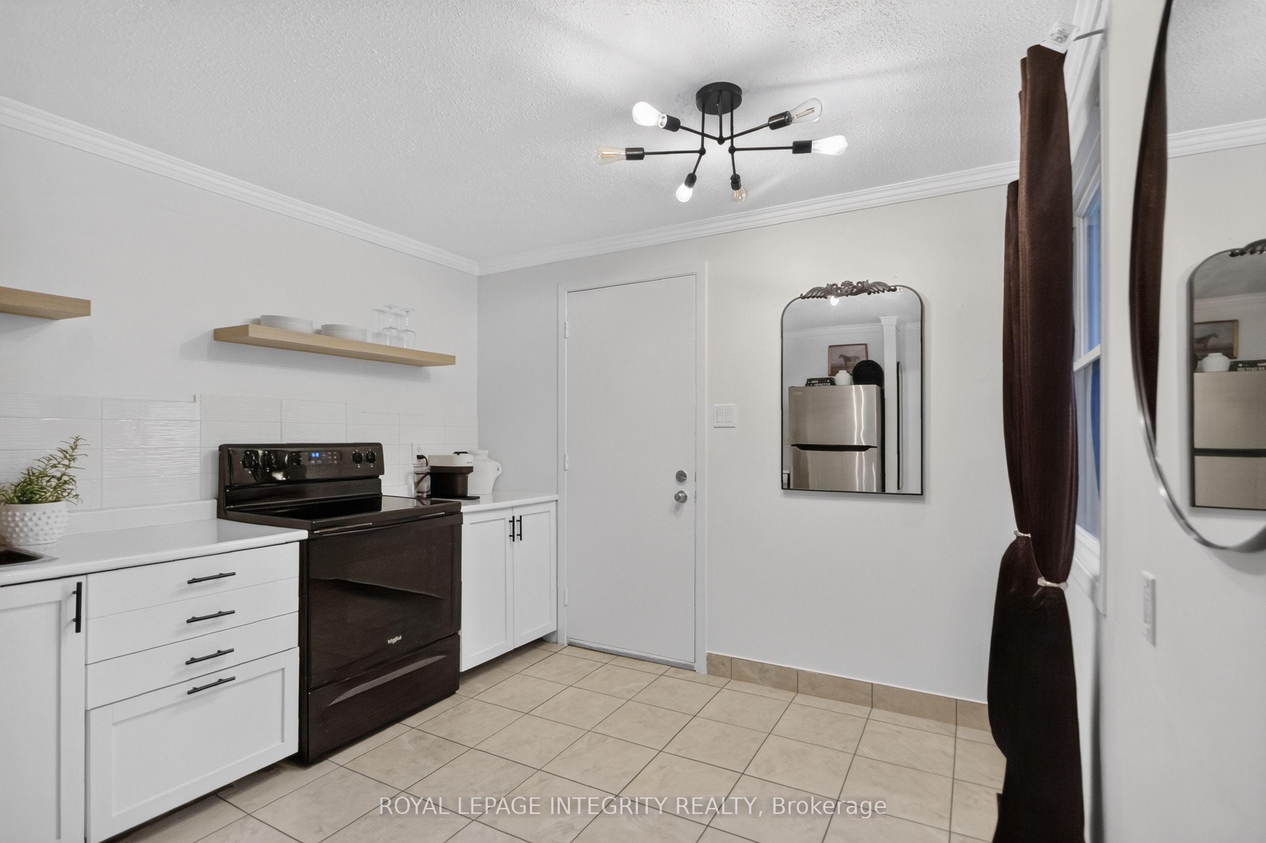 209 Sherway Drive Property Photo 12