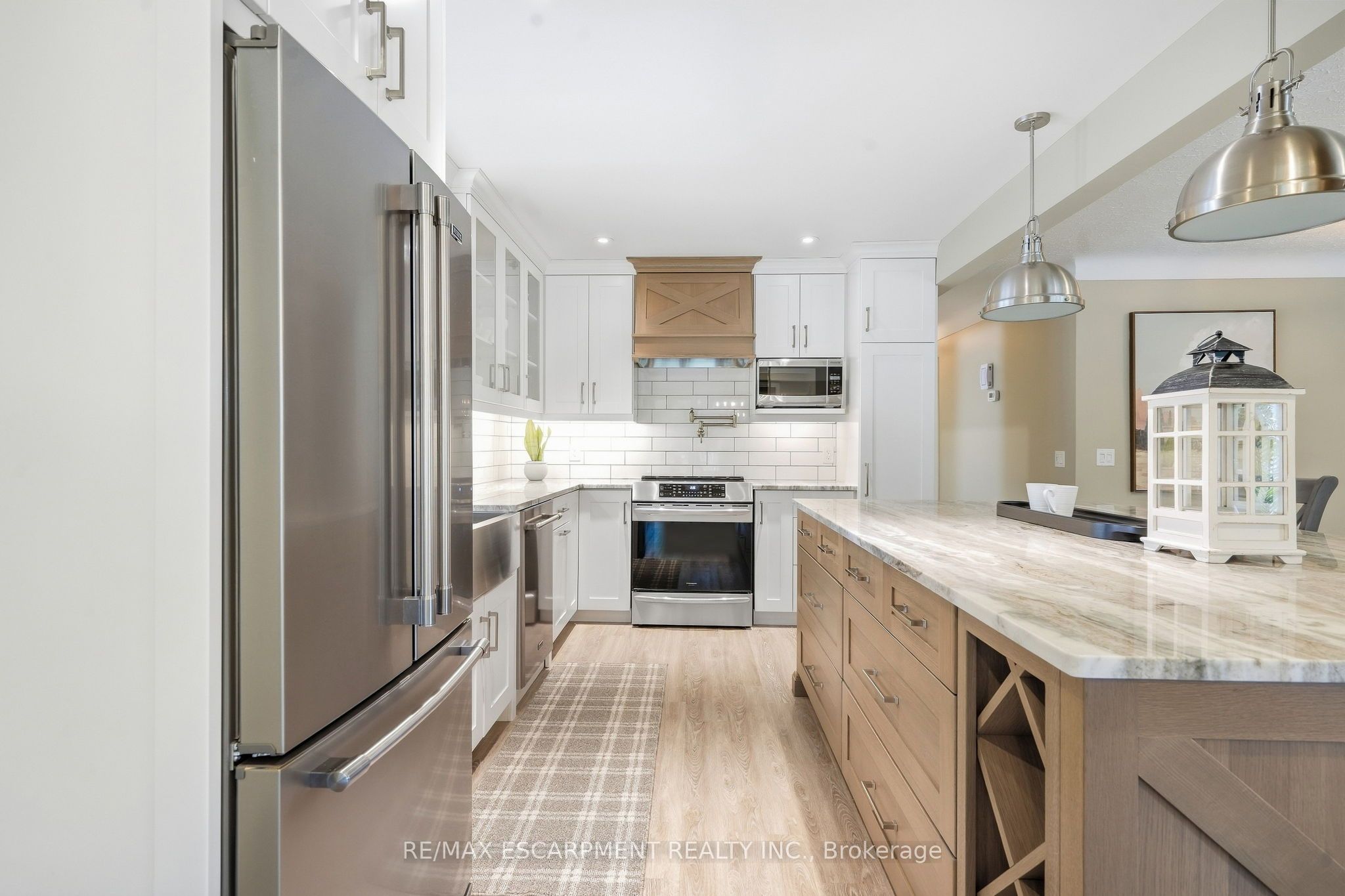 39 Rosemount Avenue Property Photo 18