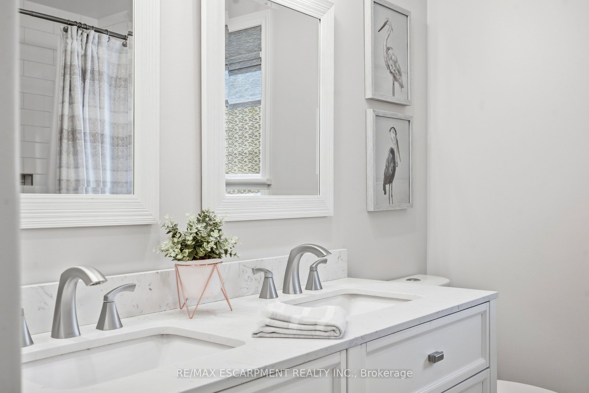39 Rosemount Avenue Property Photo 29
