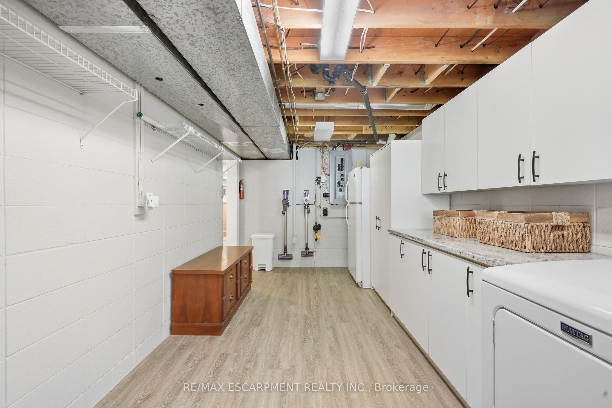 39 Rosemount Avenue Property Photo 38