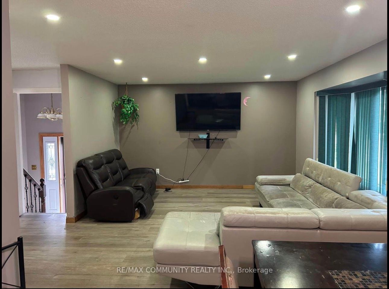 174 Colborne Street Main Property Photo 4