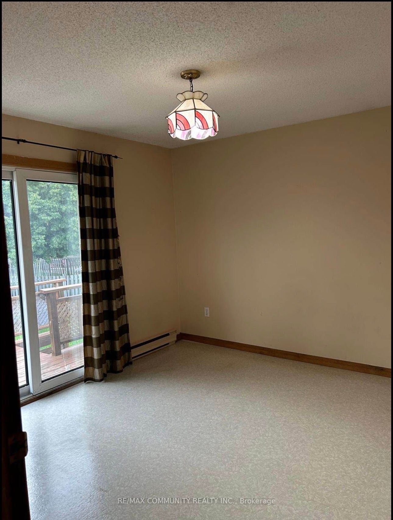 174 Colborne Street Main Property Photo 11