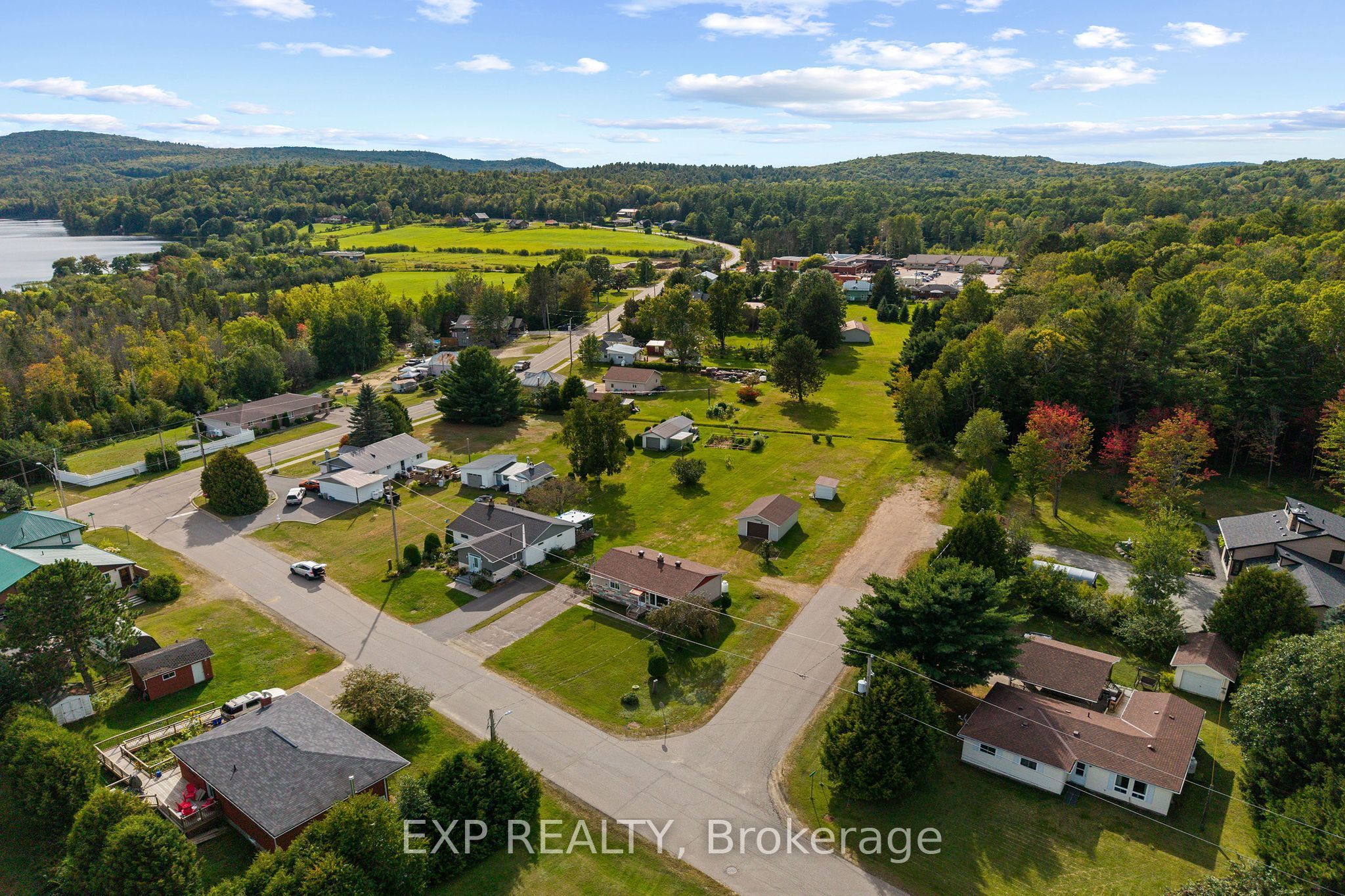 17 Casey Street Property Photo 6