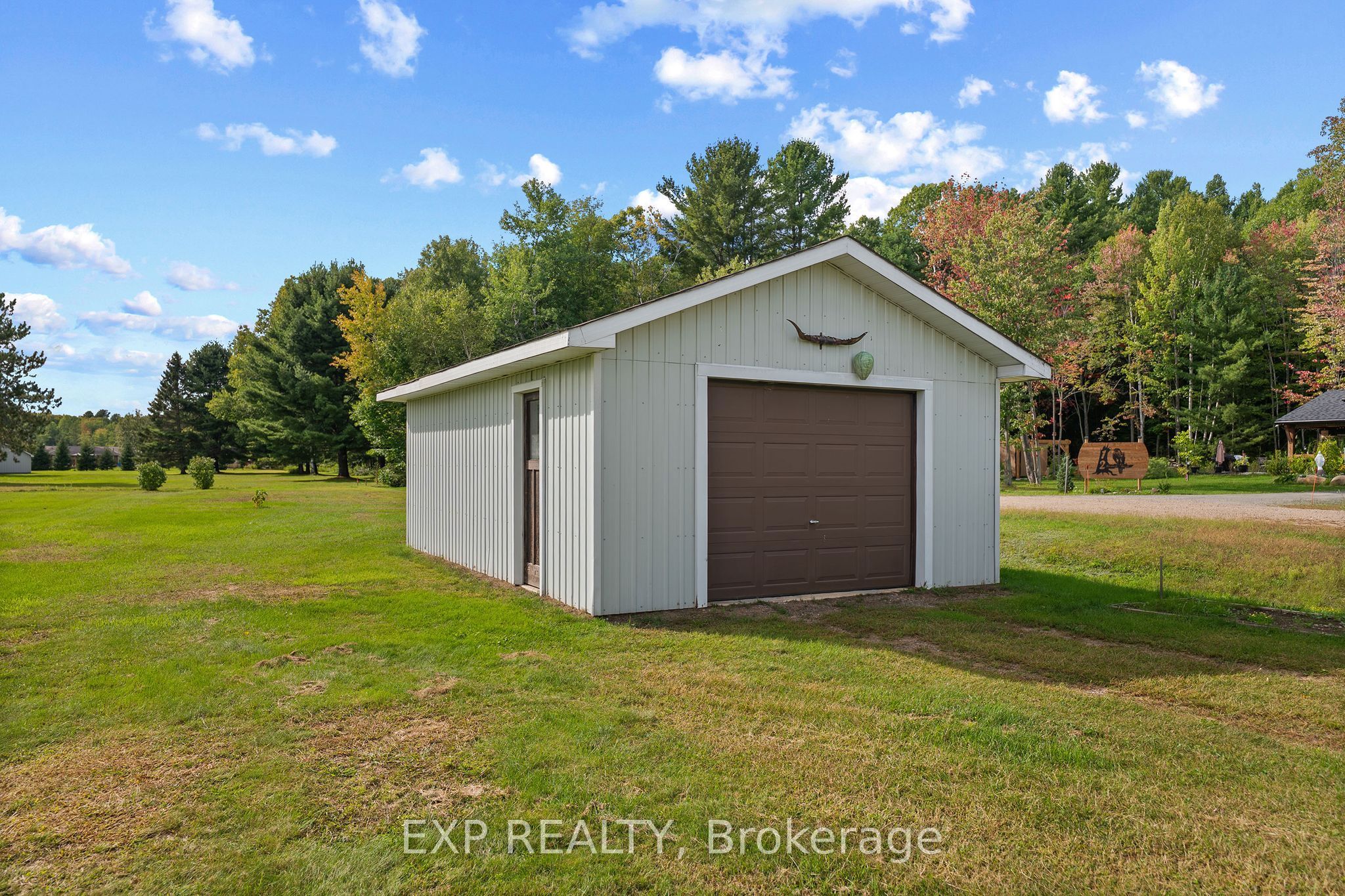 17 Casey Street Property Photo 24