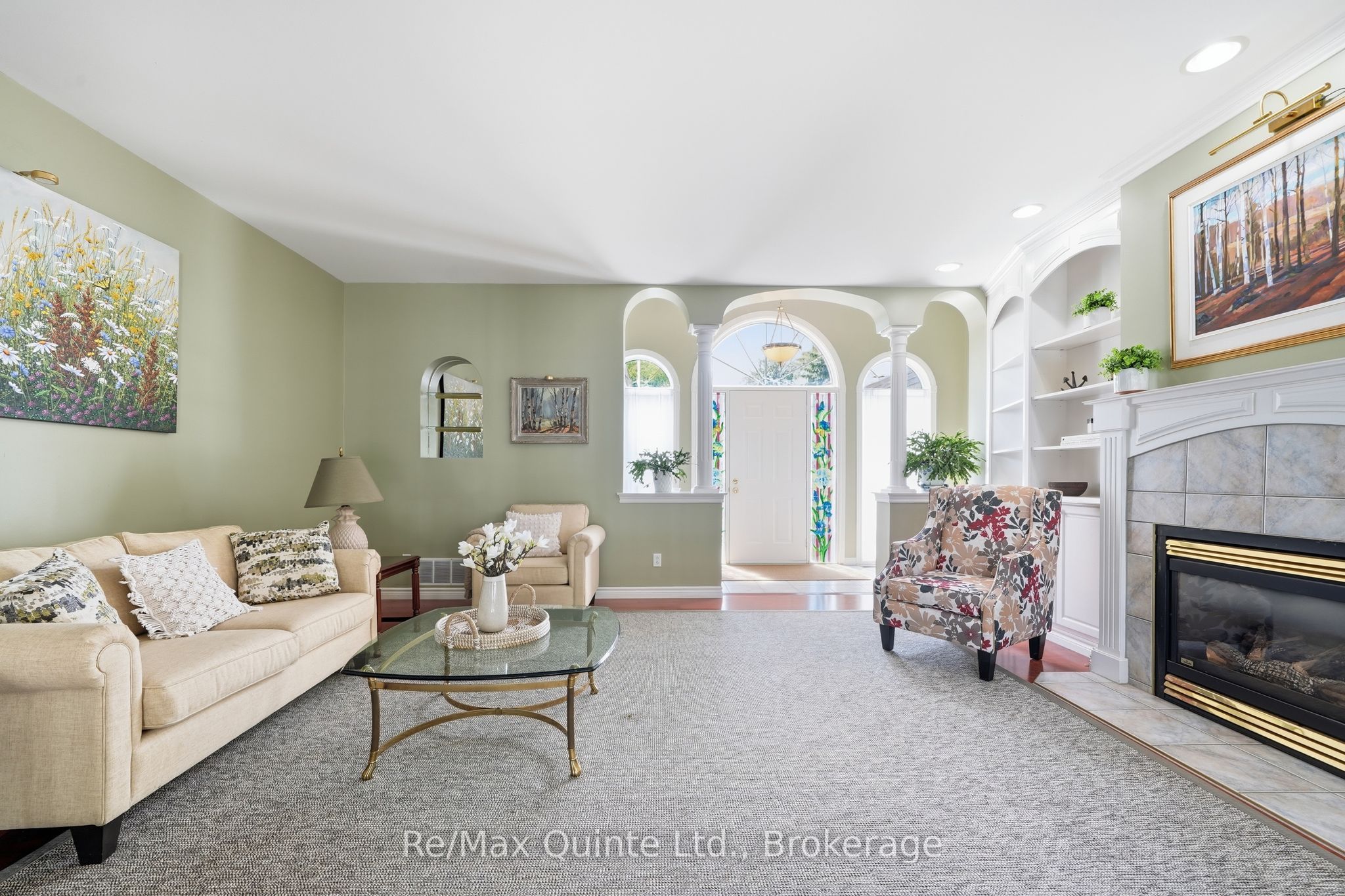 35 Penny Lane Property Photo 14