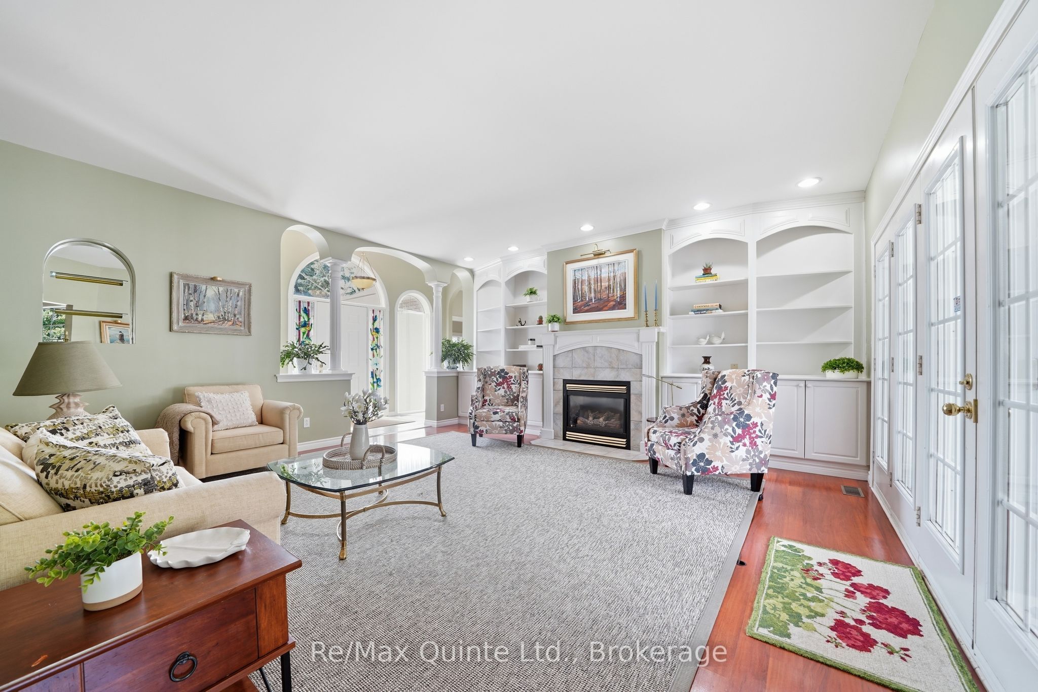 35 Penny Lane Property Photo 15