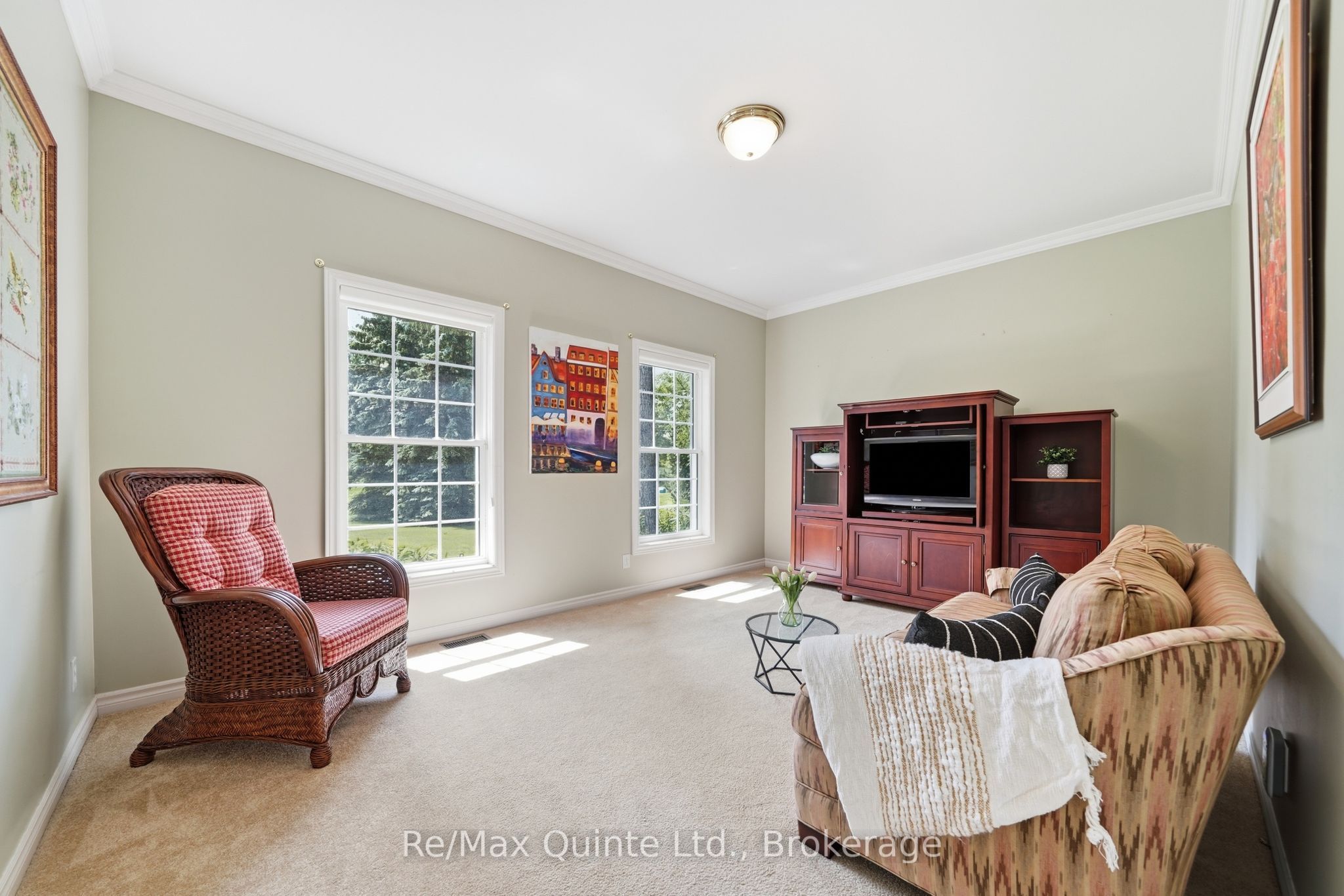 35 Penny Lane Property Photo 31