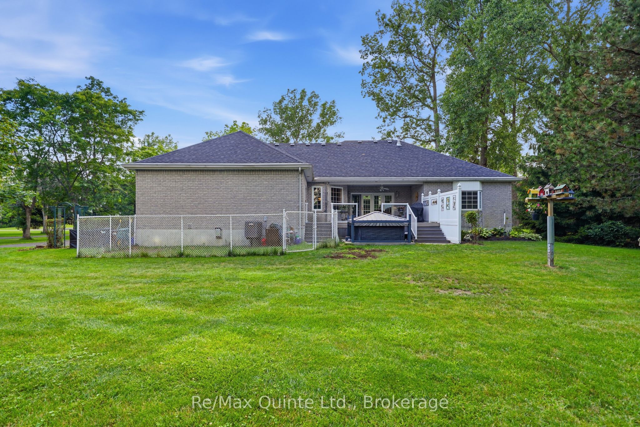 35 Penny Lane Property Photo 45