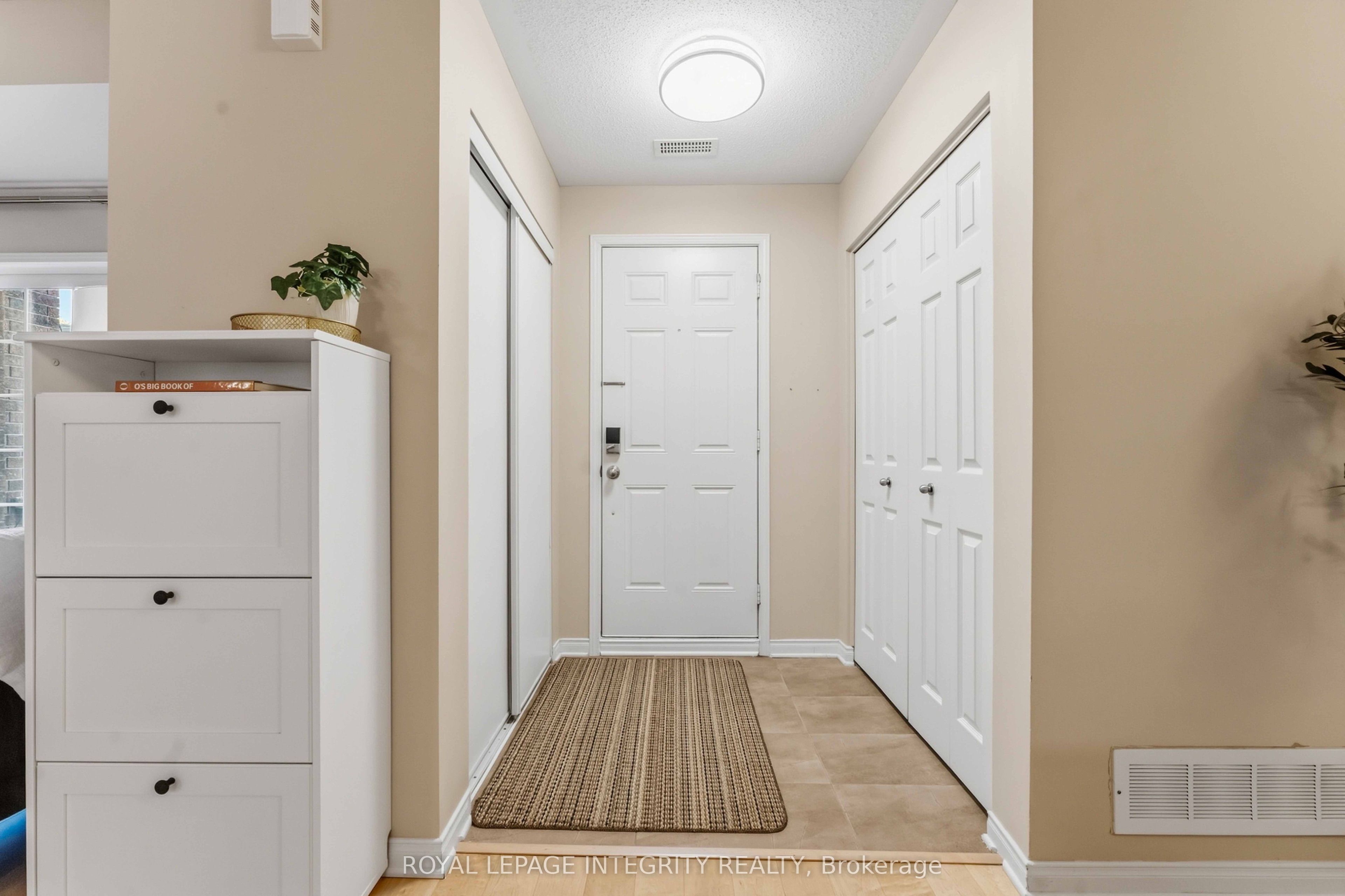 100 Artesa Private D Property Photo 4