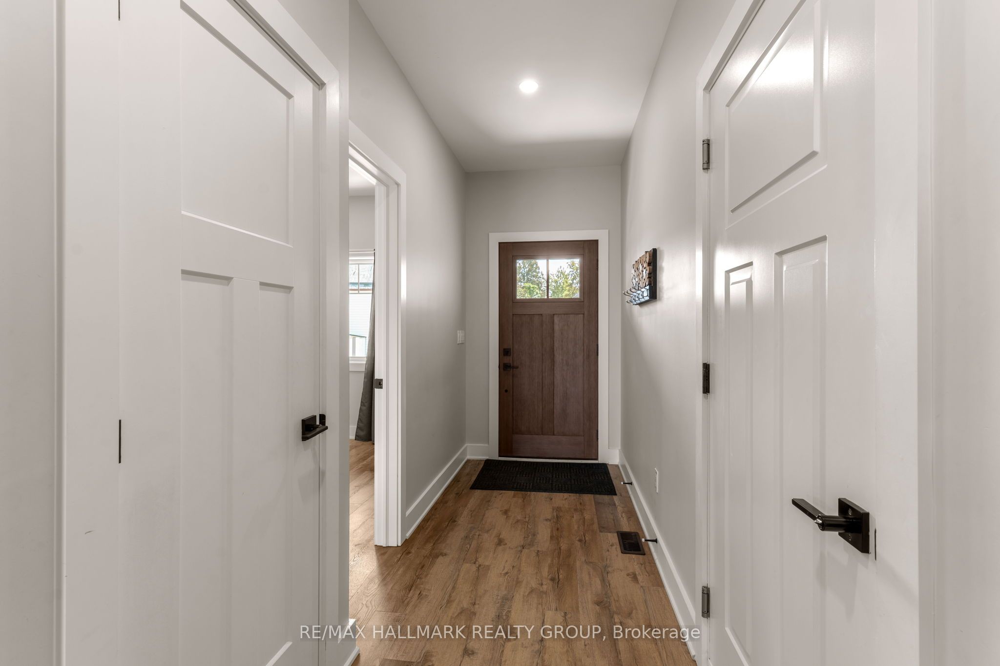 58 Adelaide Street Property Photo 6