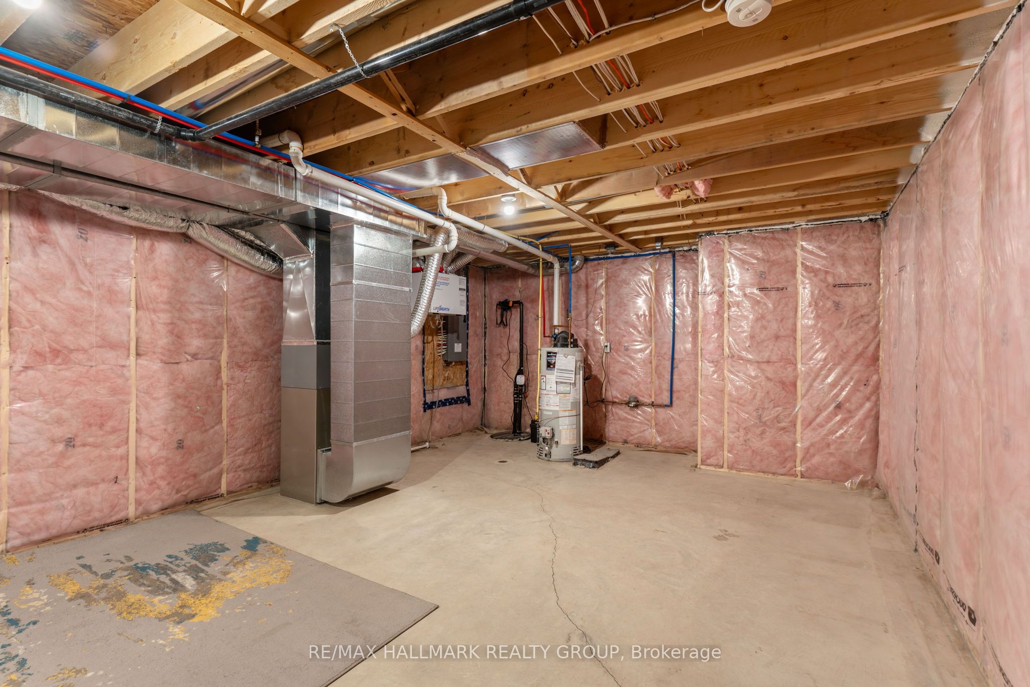 58 Adelaide Street Property Photo 41